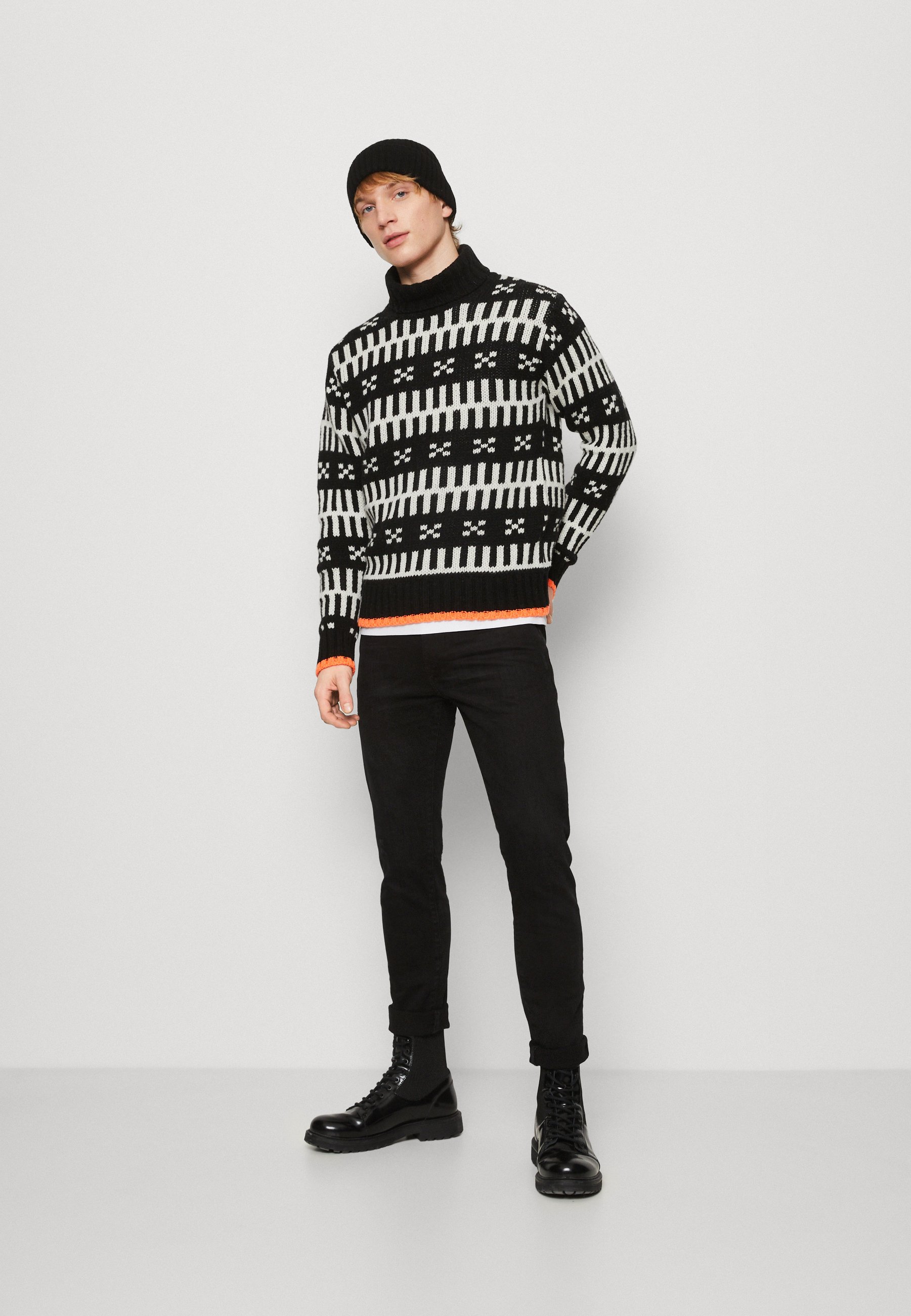 Diesel STRUKT - Slim fit jeans - black/gray/black denim