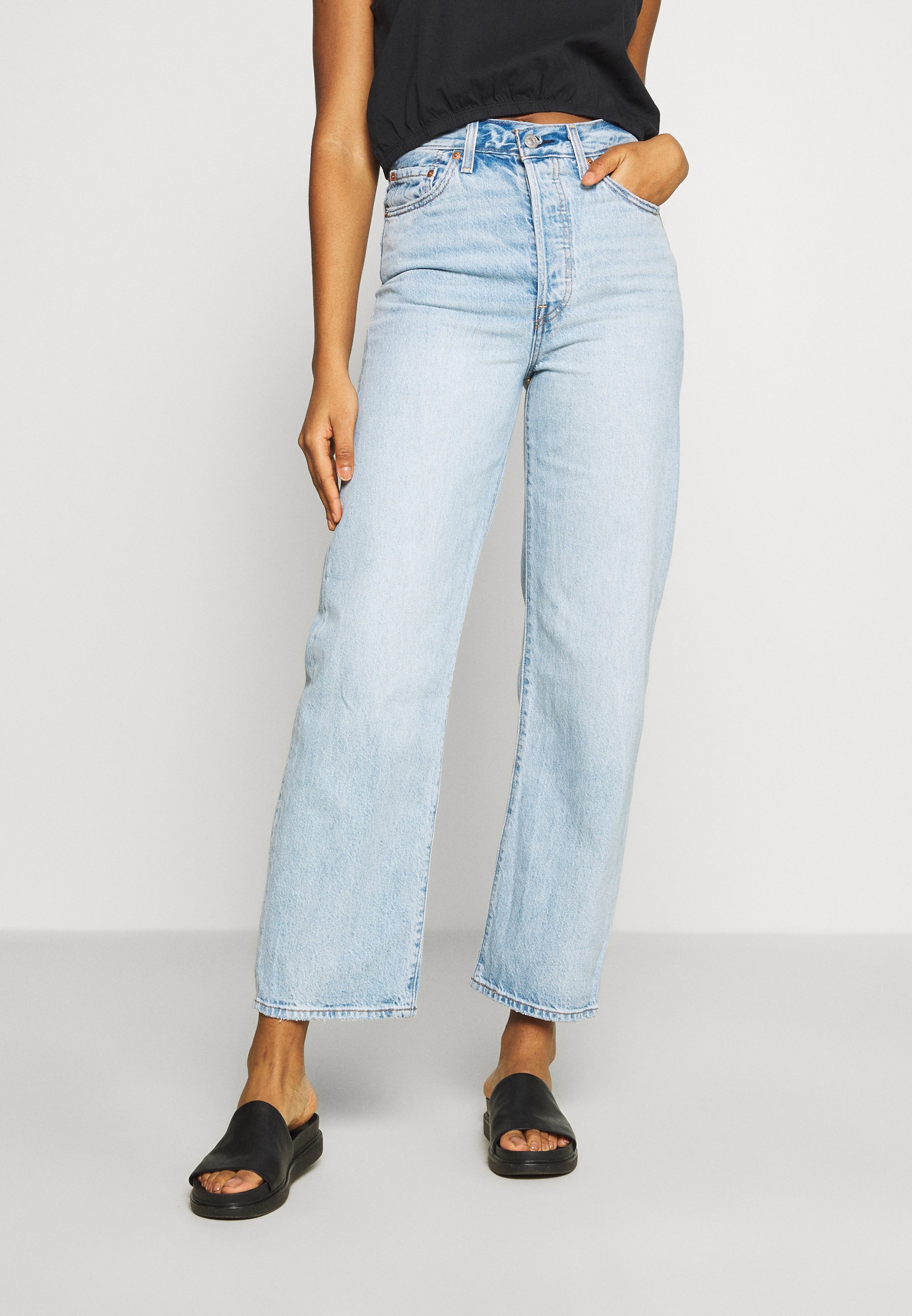 Levi's® RIBCAGE STRAIGHT ANKLE - Straight leg jeans - middle road/light-blue denim