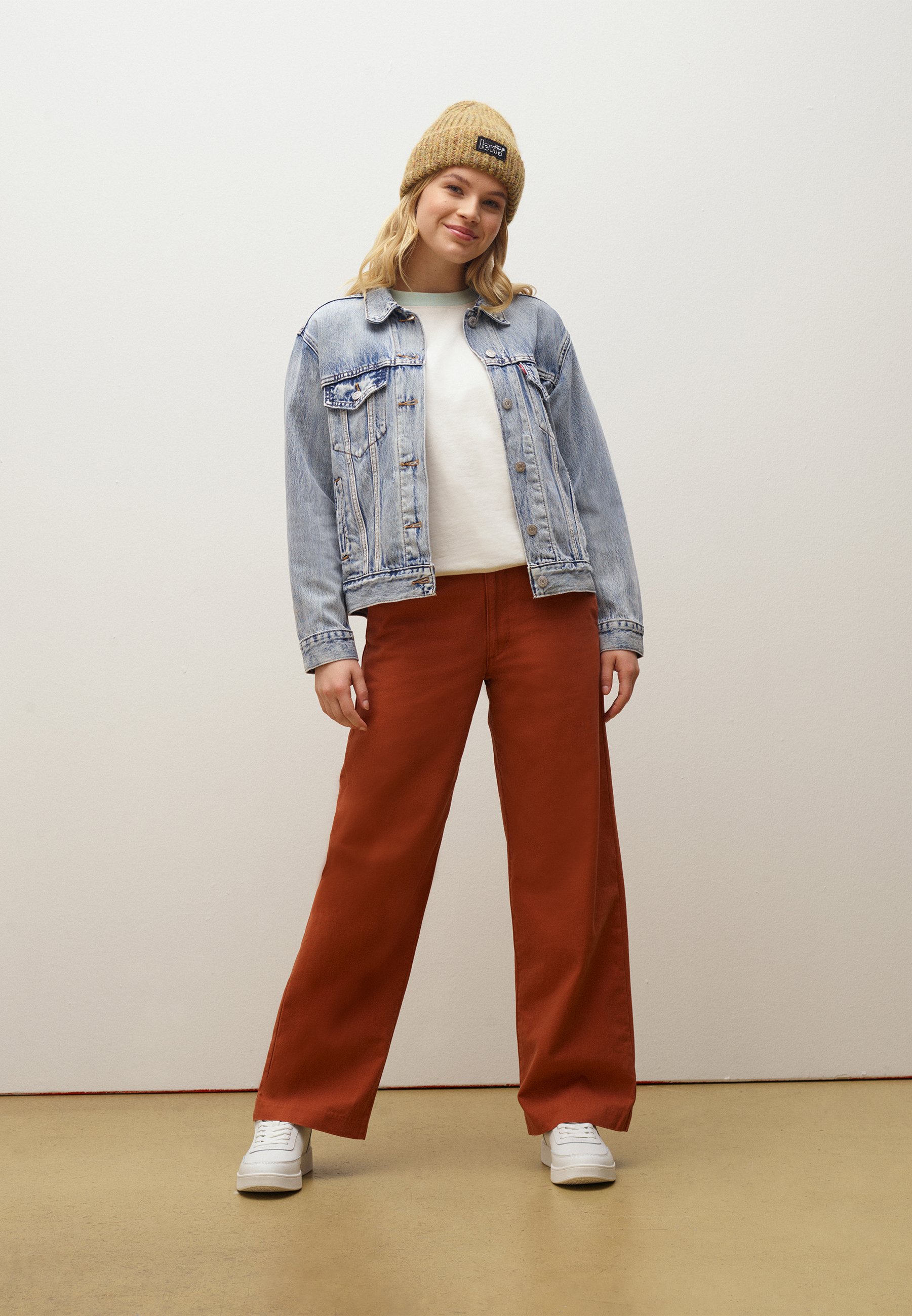 Levi's® BAGGY  - Trousers - baked clay/orange