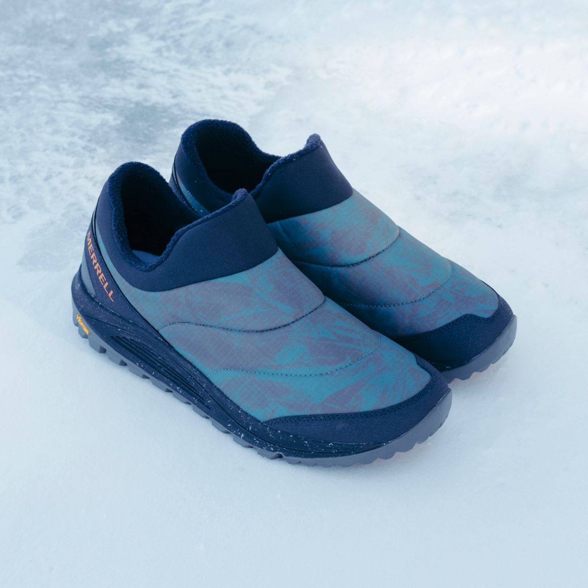 Nova Sneaker Moc X See America