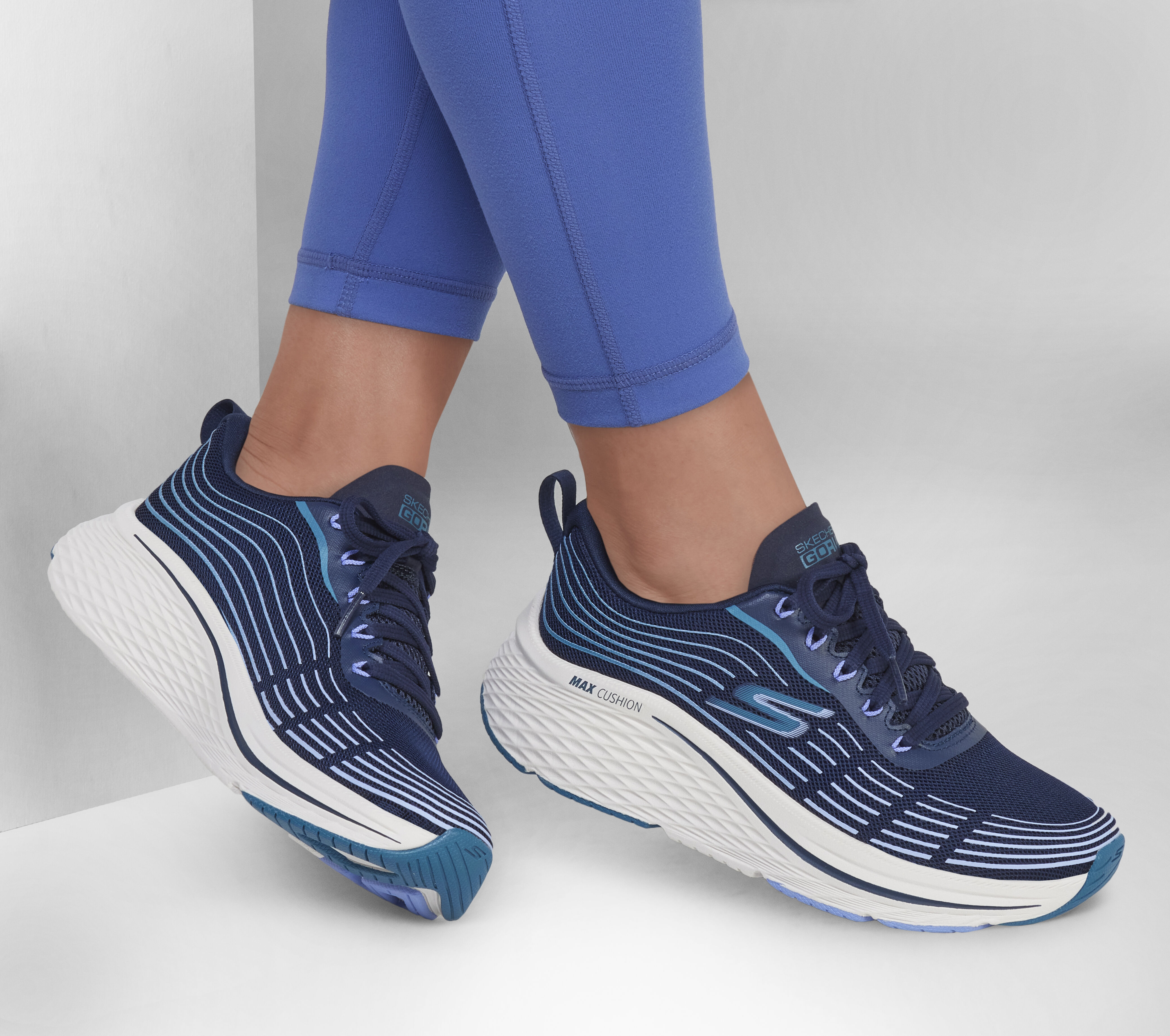Max Cushioning Elite 2.0