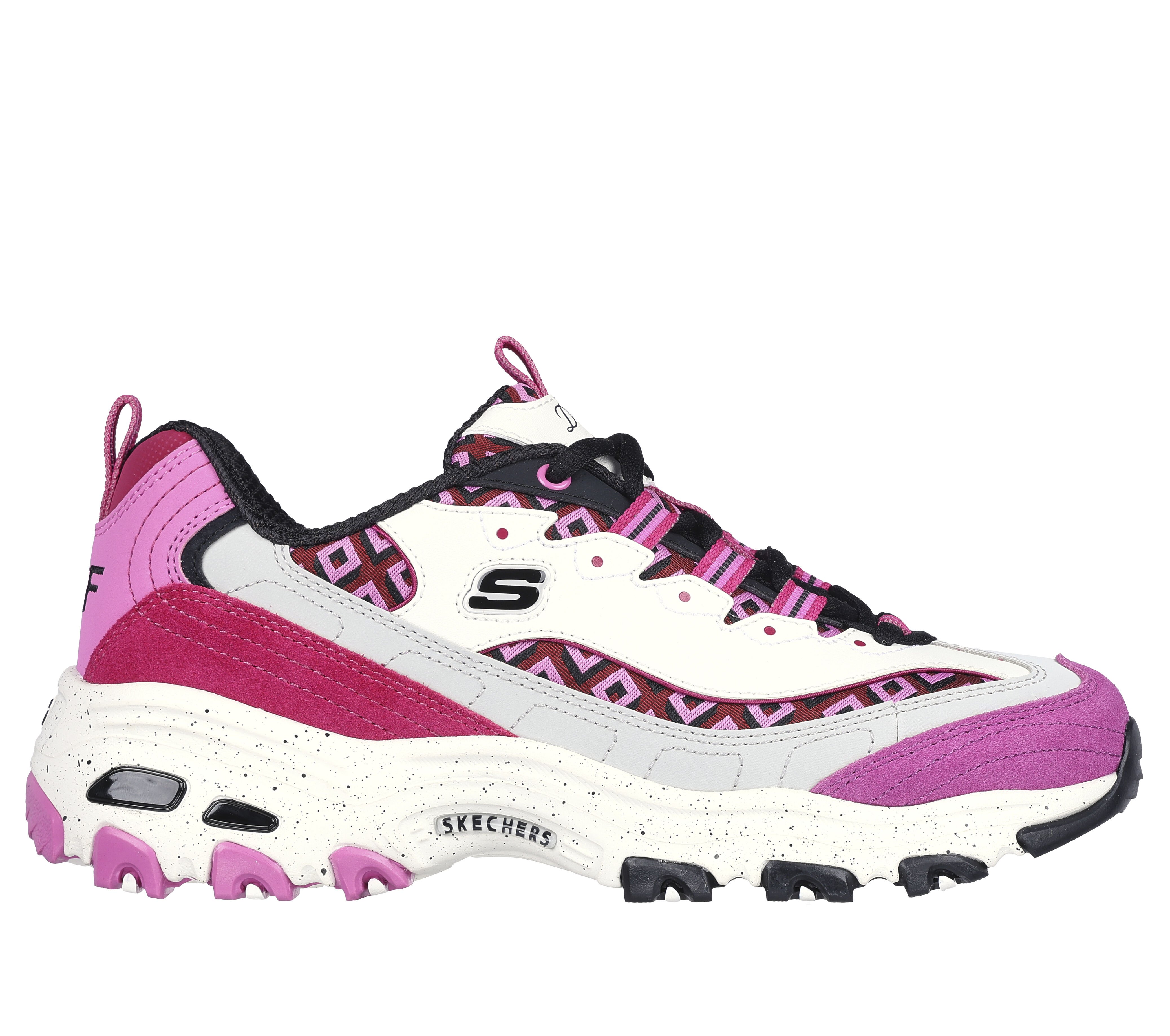 DVF: D'Lites - Cube Climb