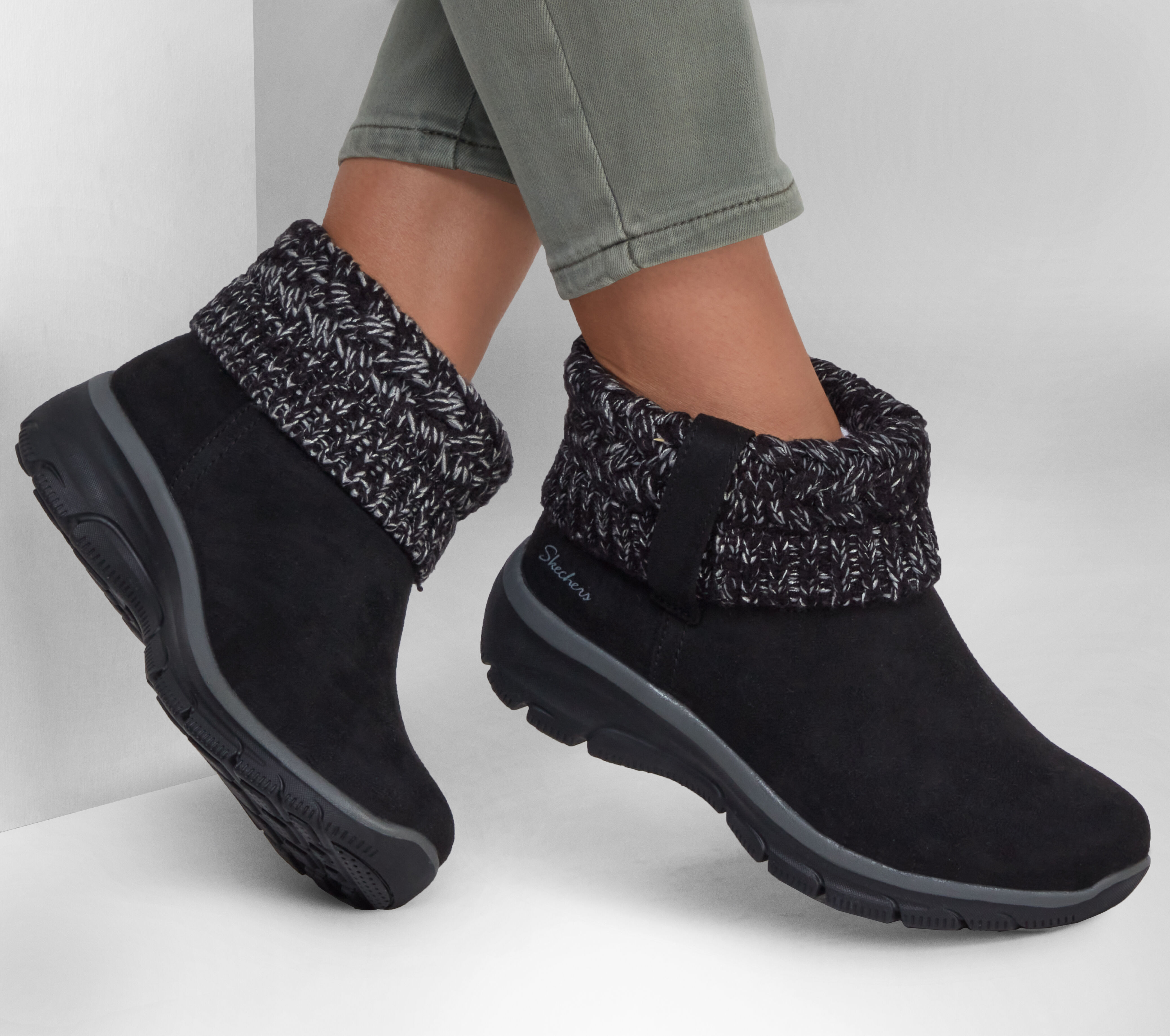 Relaxed Fit: Easy Going - Cozy Weather