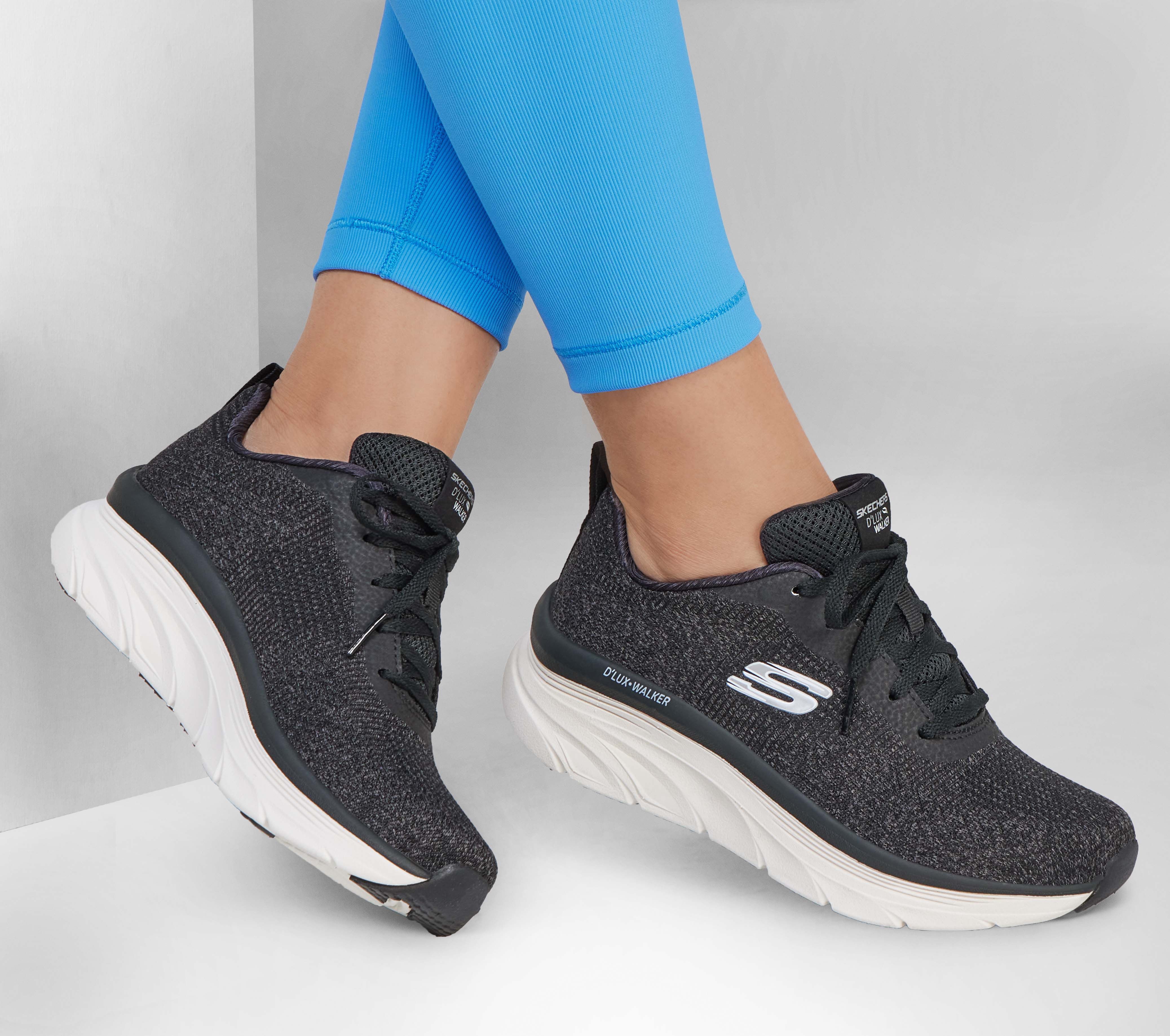 Relaxed Fit: D'Lux Walker - Daily Beauty