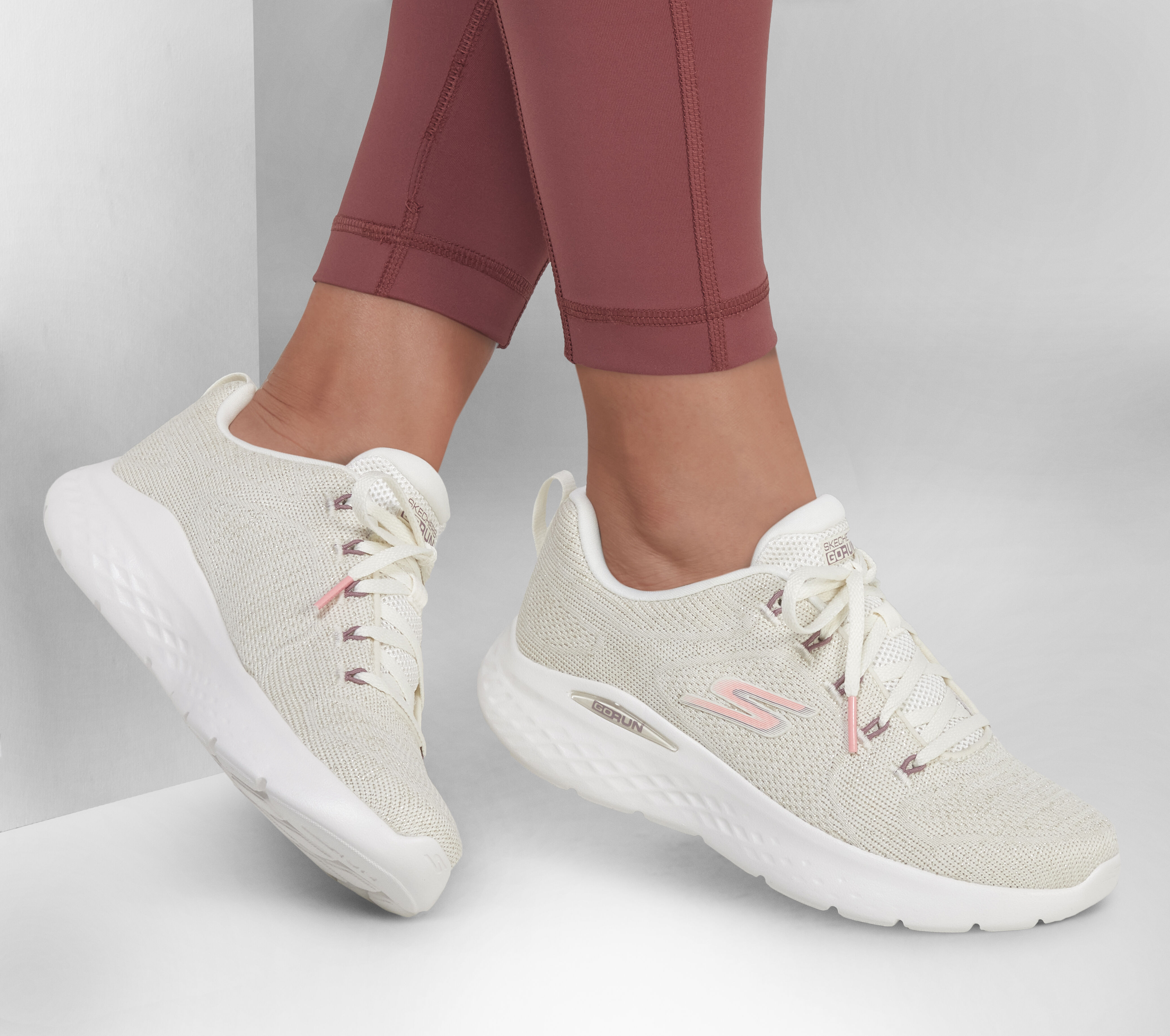GO RUN Lite - Pure
