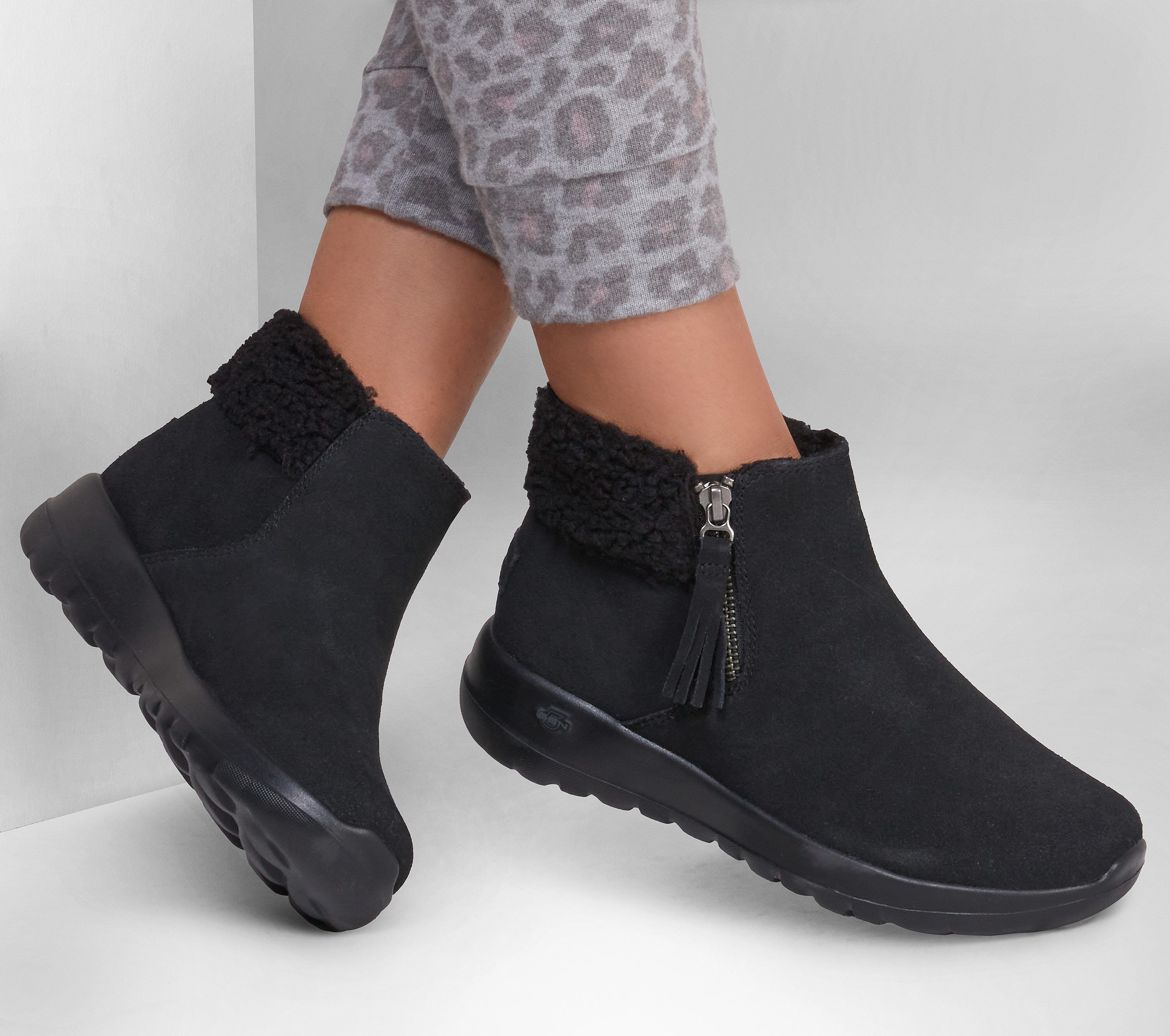 Skechers On-the-GO Joy - Happily Cozy