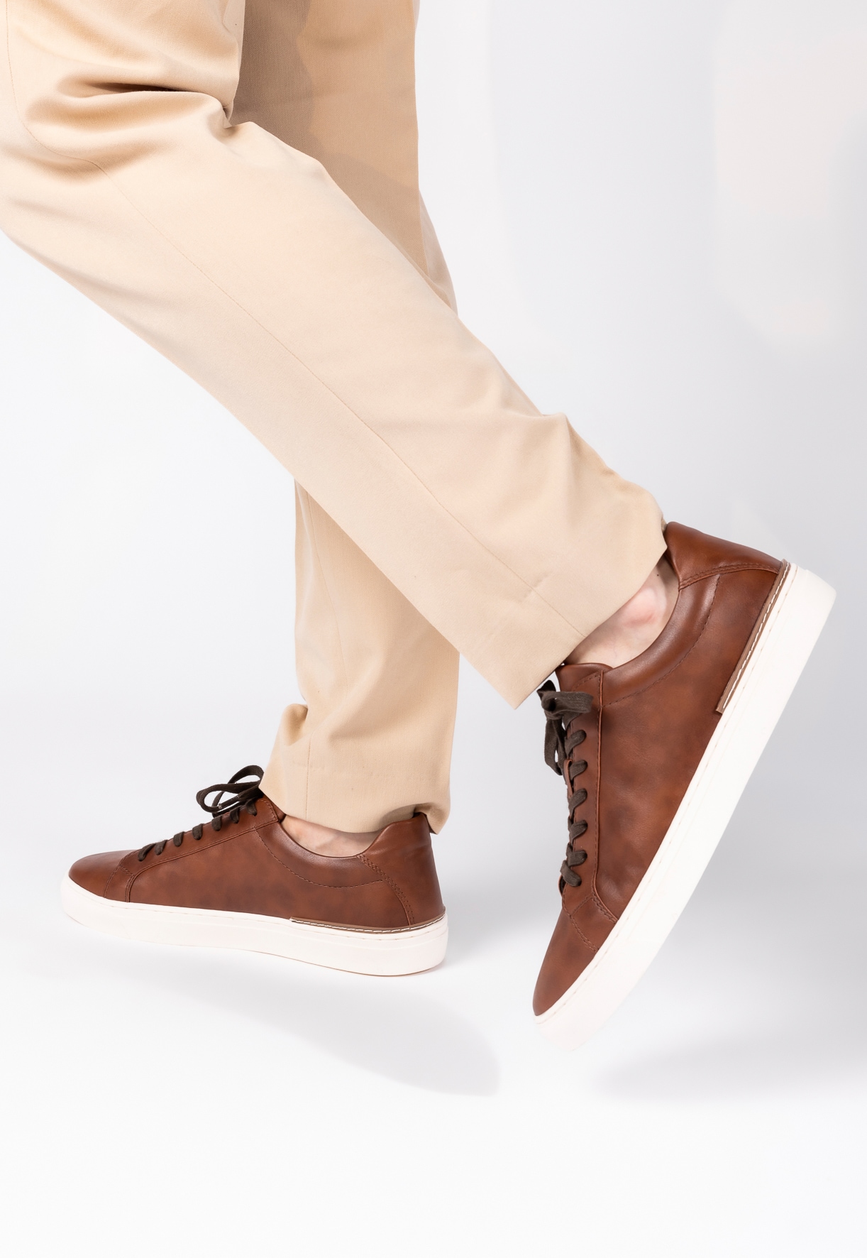 IGUASSU, Sneakers