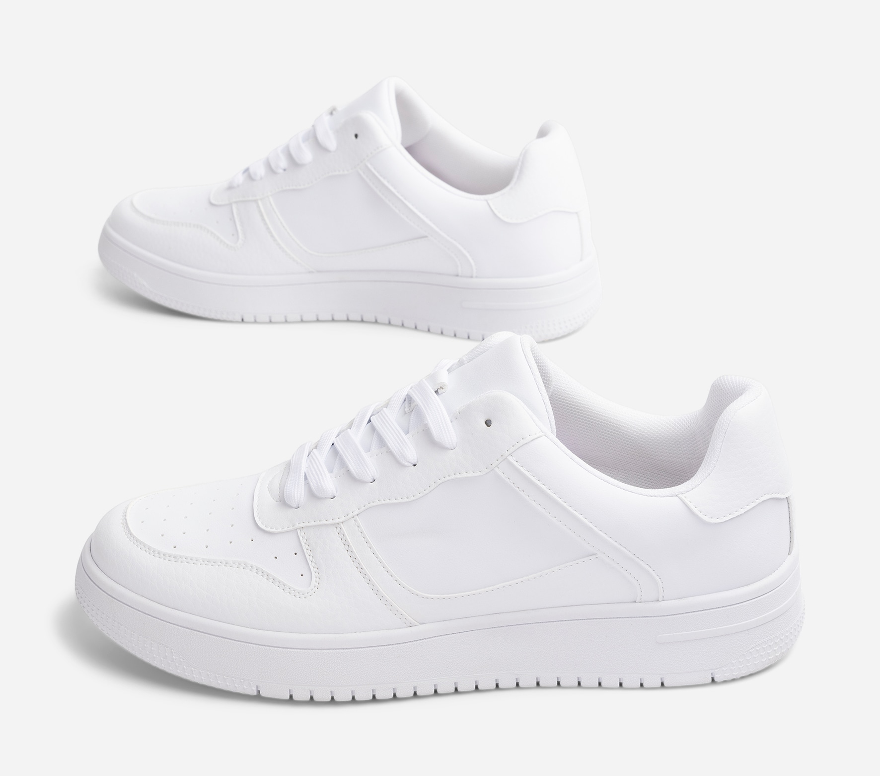 LINEAR, Sneakers