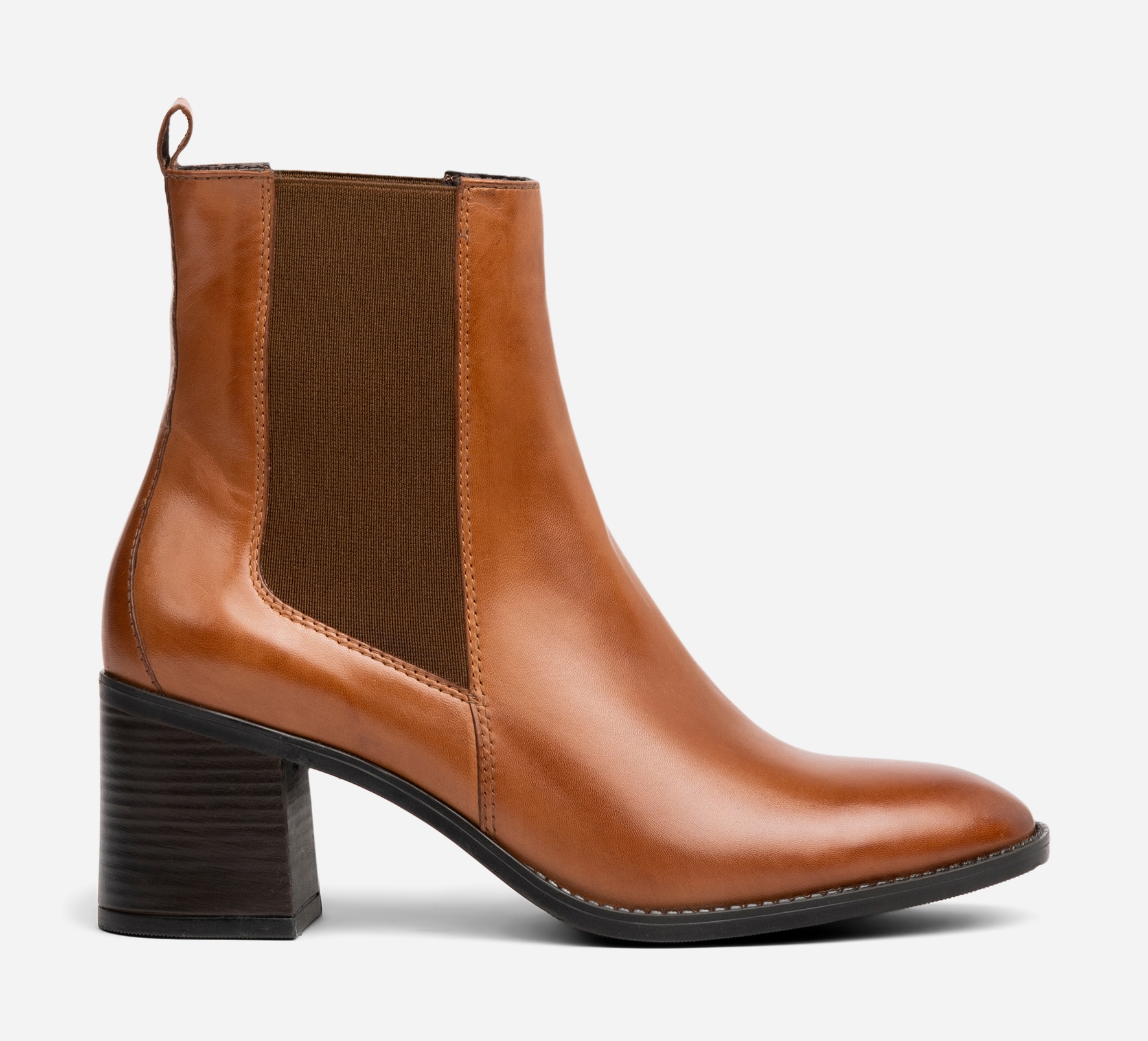 PACE, Chelseaboots