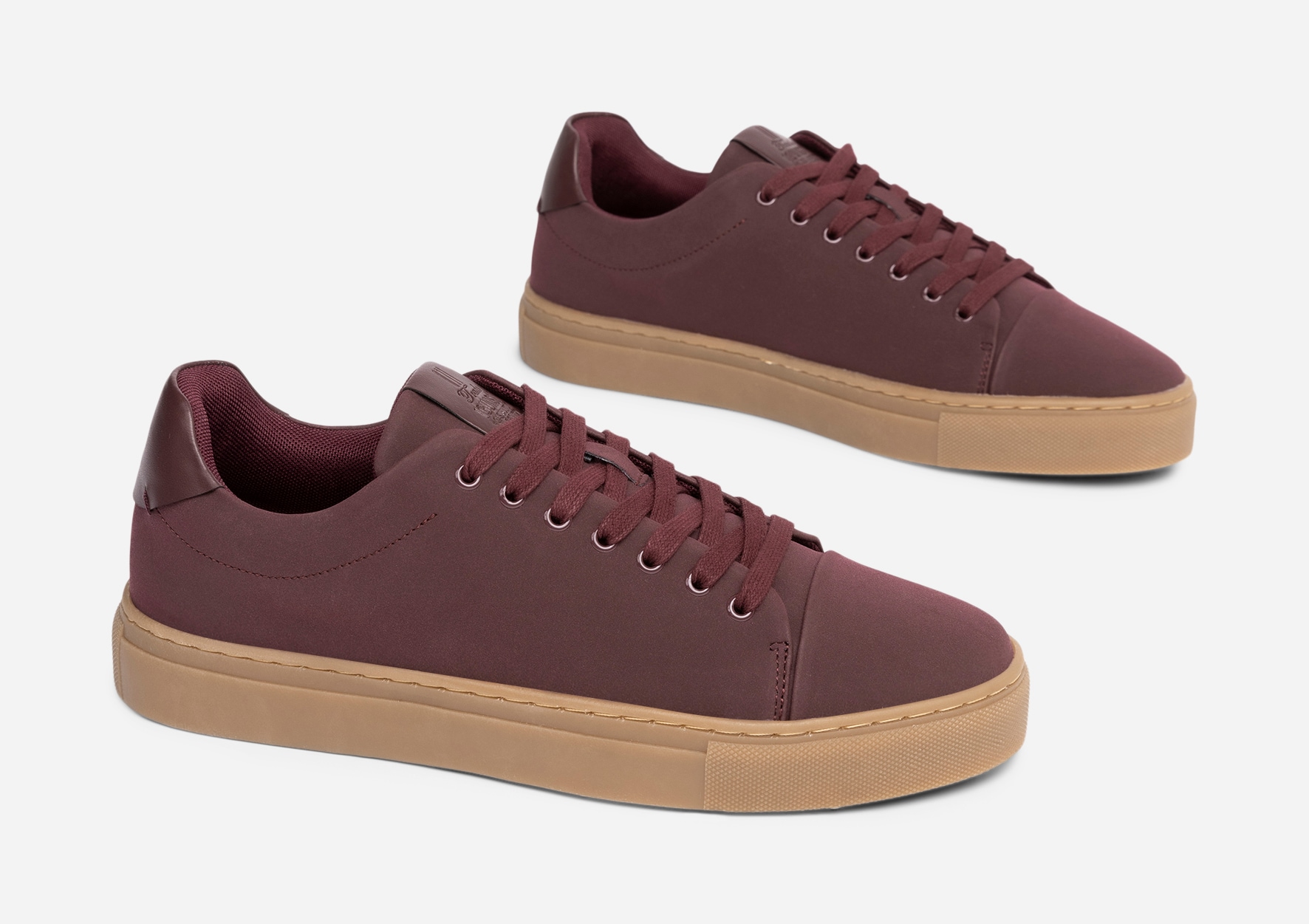 IGUASSU, Sneakers