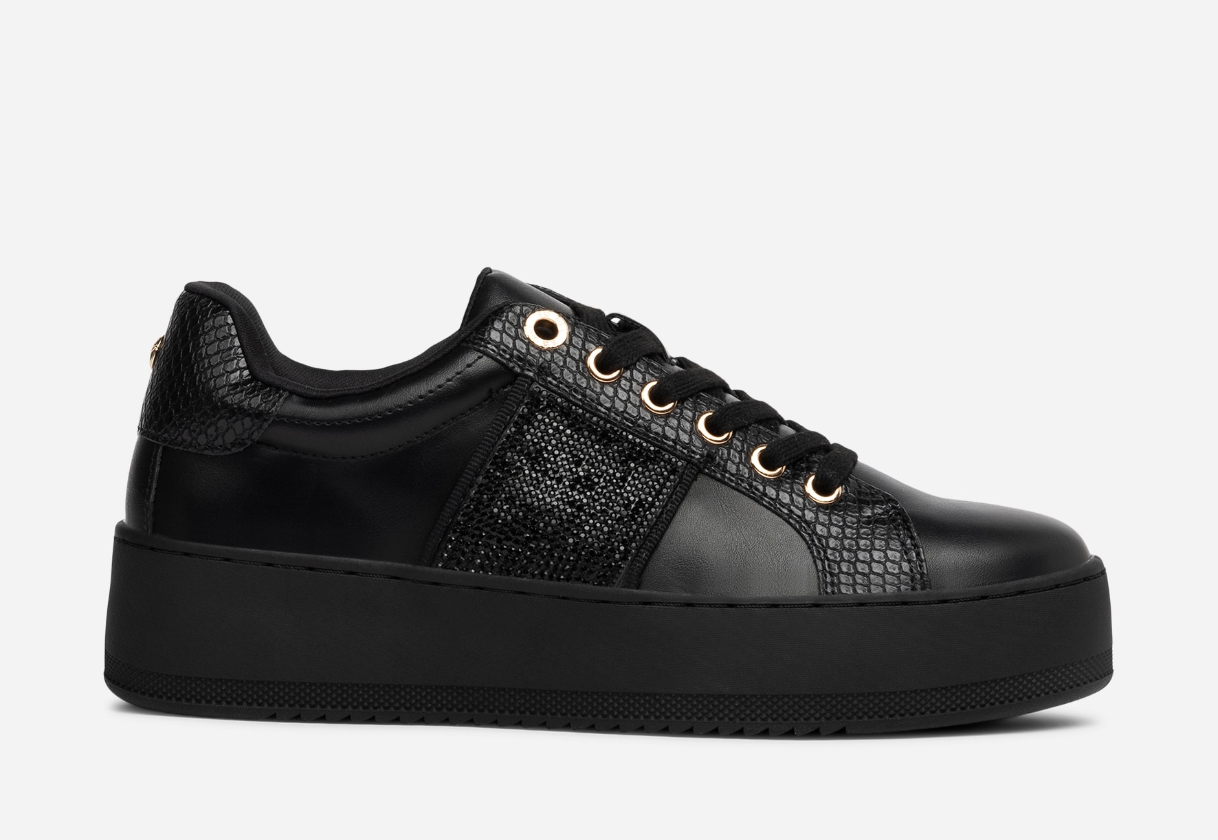 SO ALL, Sneakers