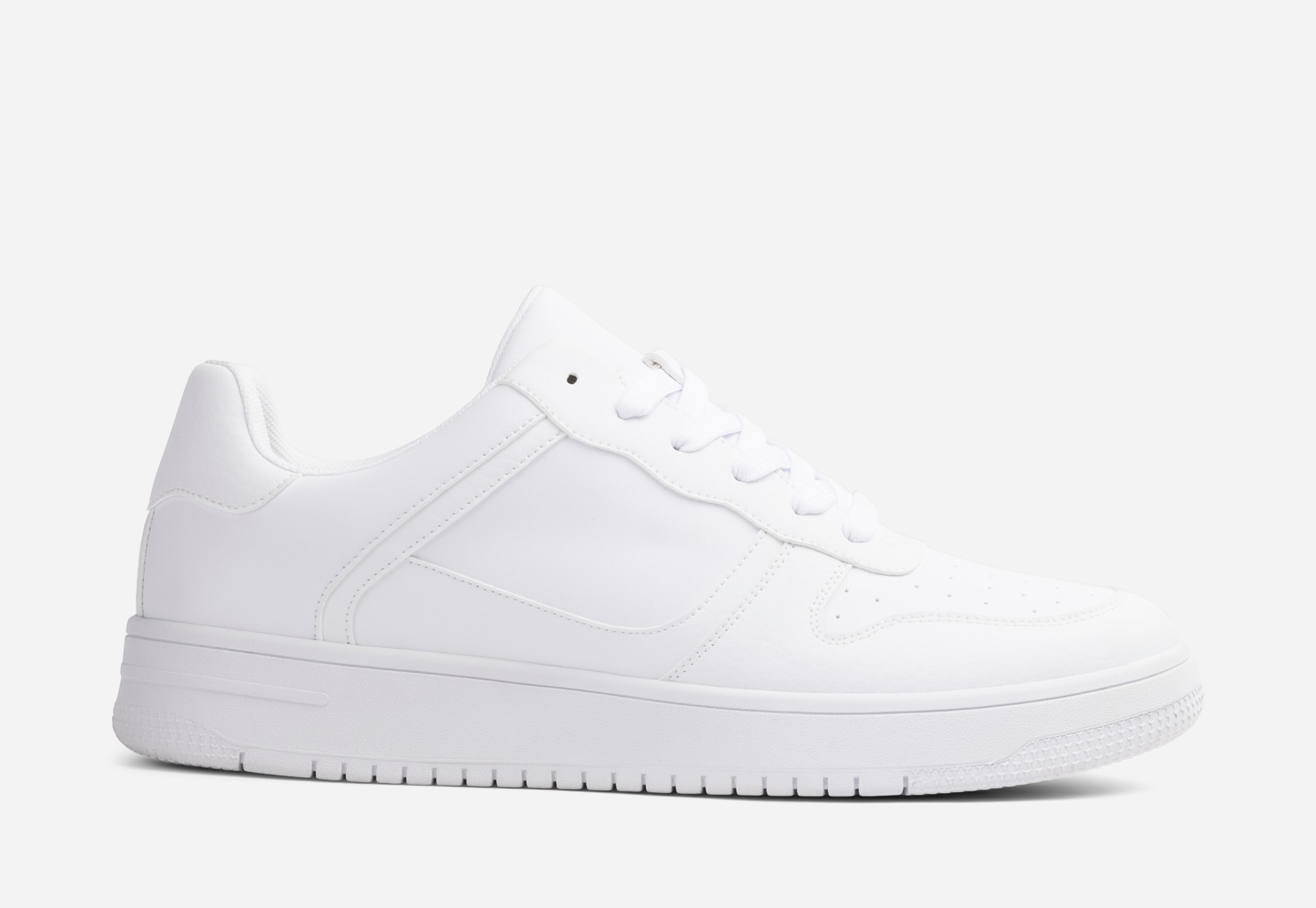 LINEAR, Sneakers