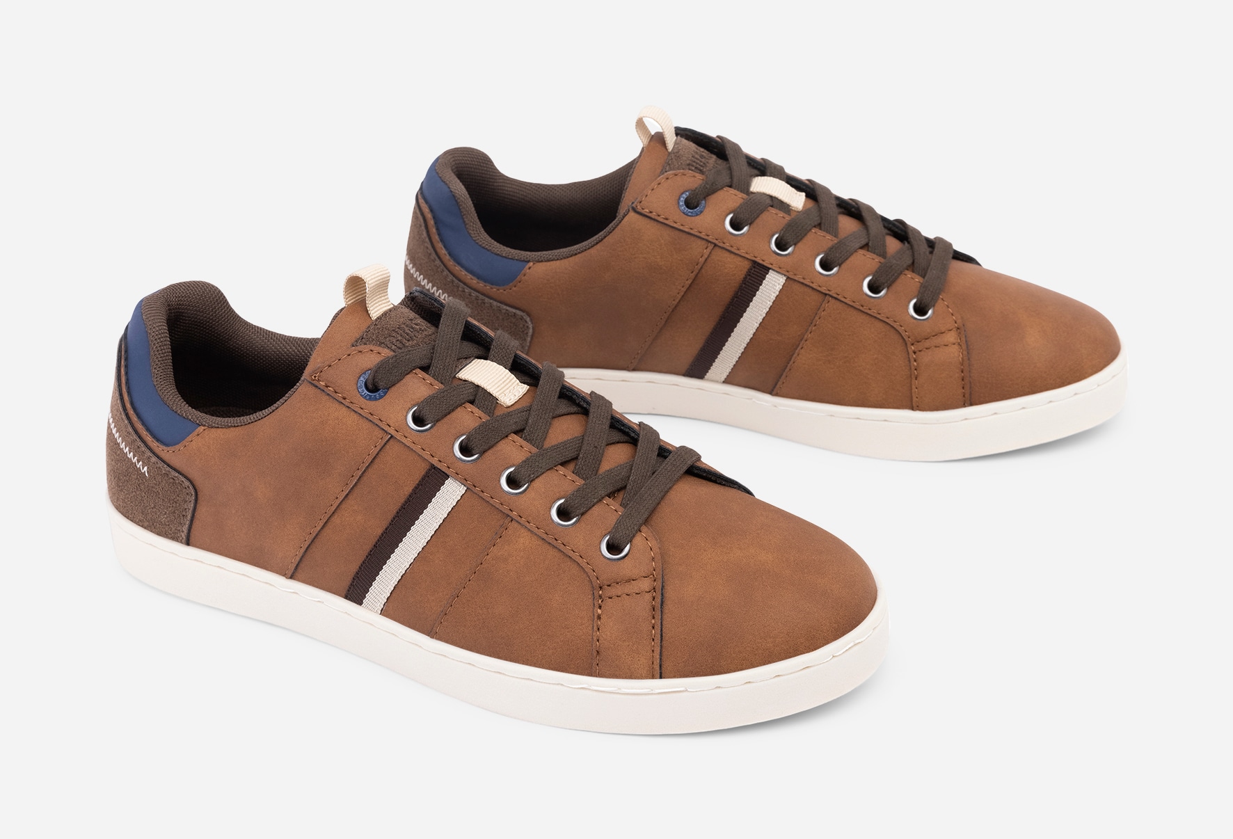 IGUASSU, Sneakers
