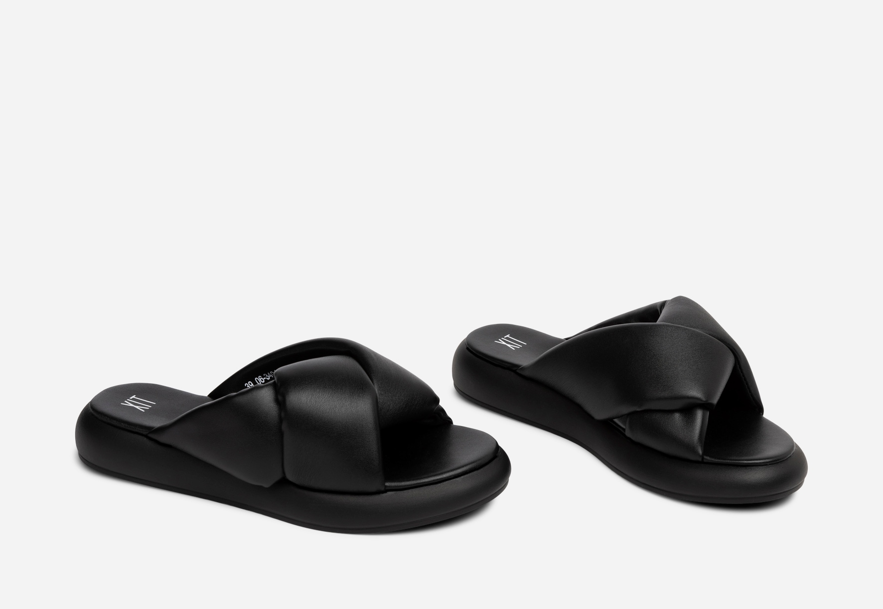 XIT, Sandaler