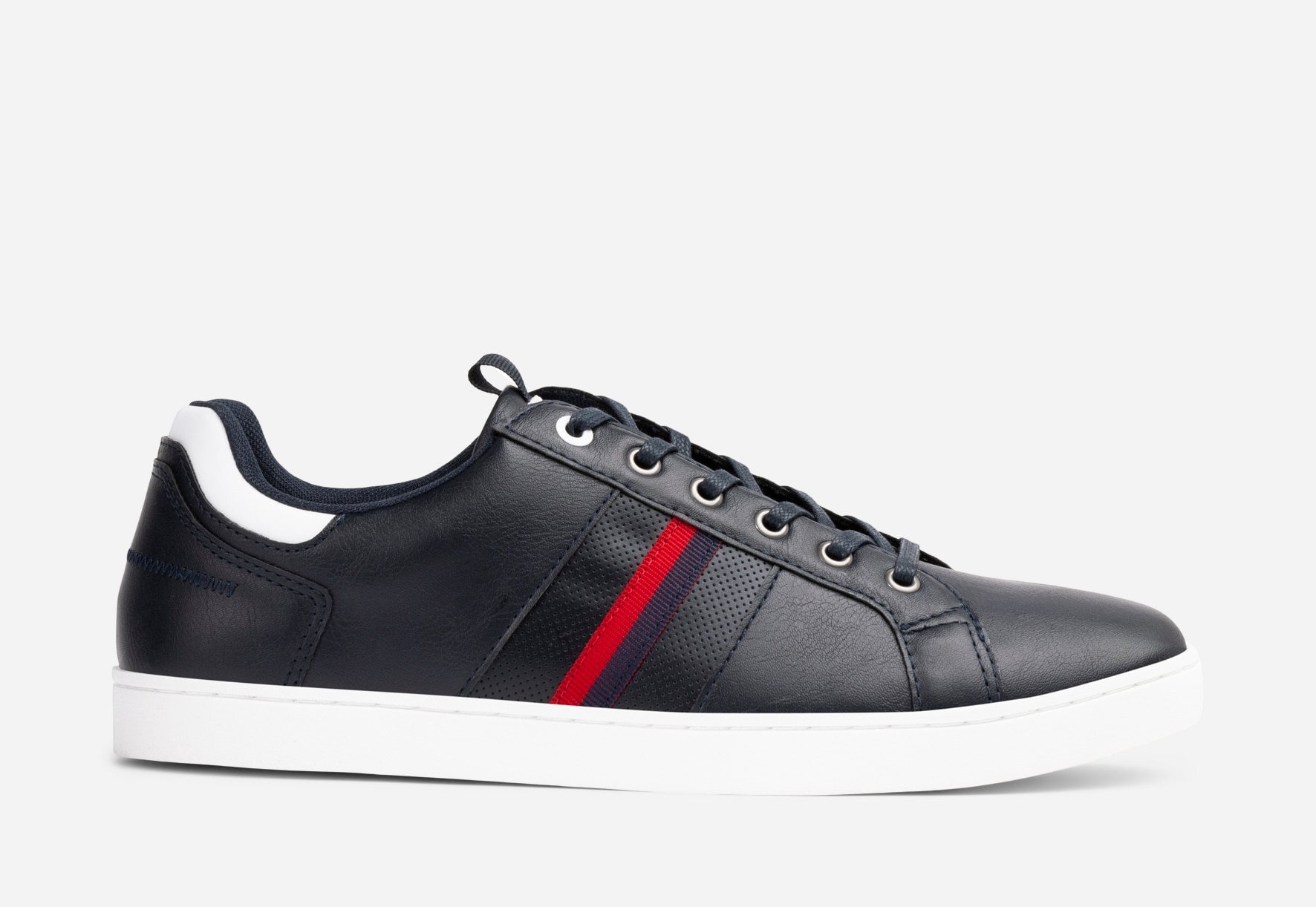 IGUASSU, Sneakers