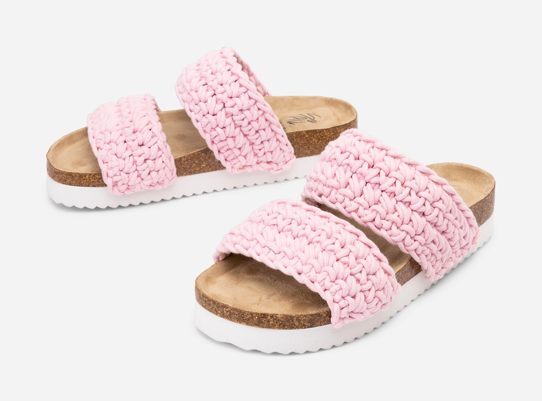 SO ALL, Sandaler