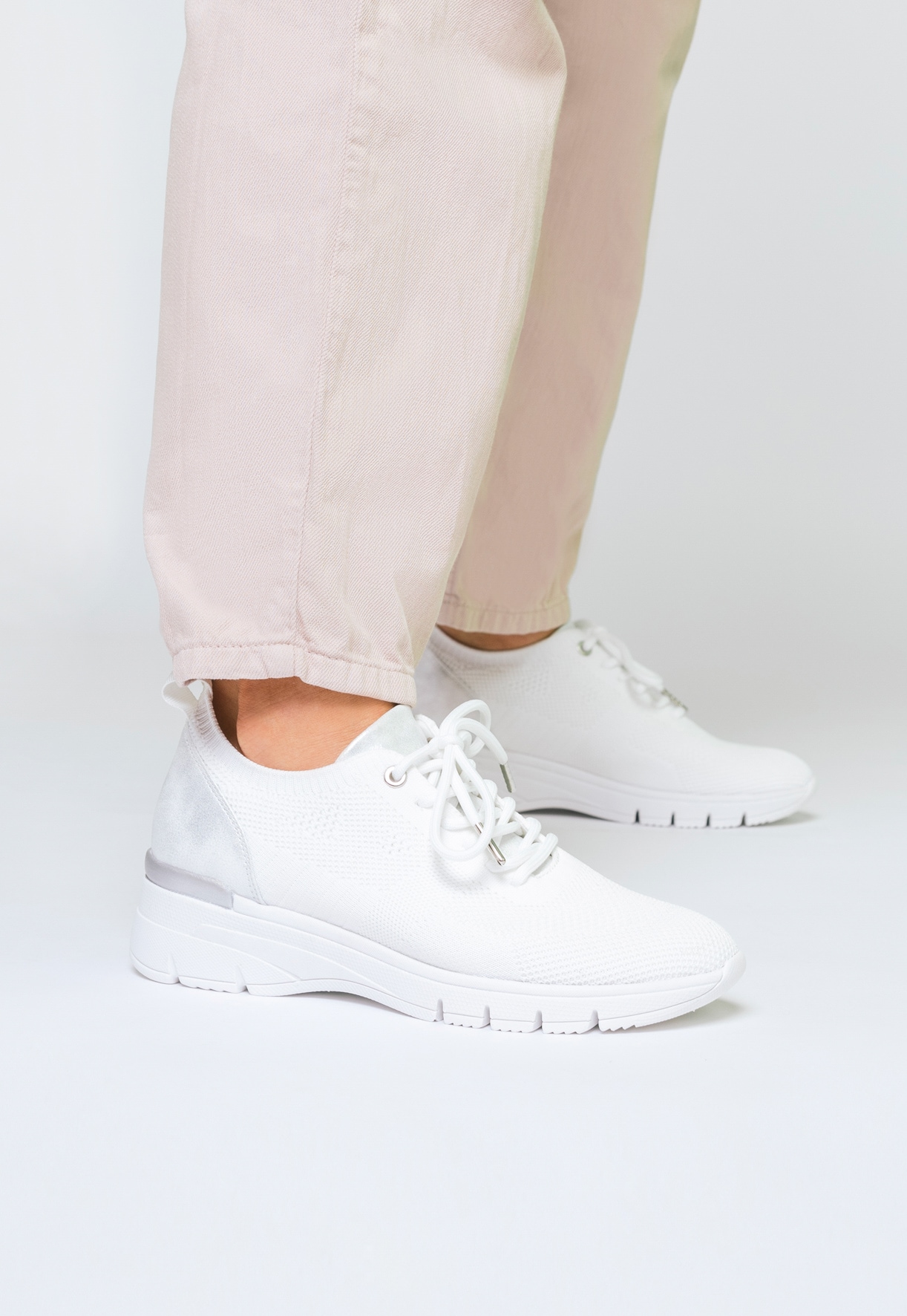 SO ALL, Sneakers