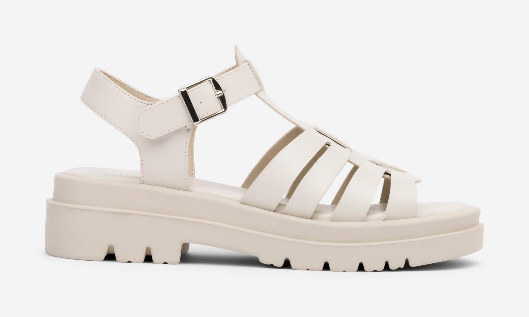 ATTITUDE, Sandaler med remmar