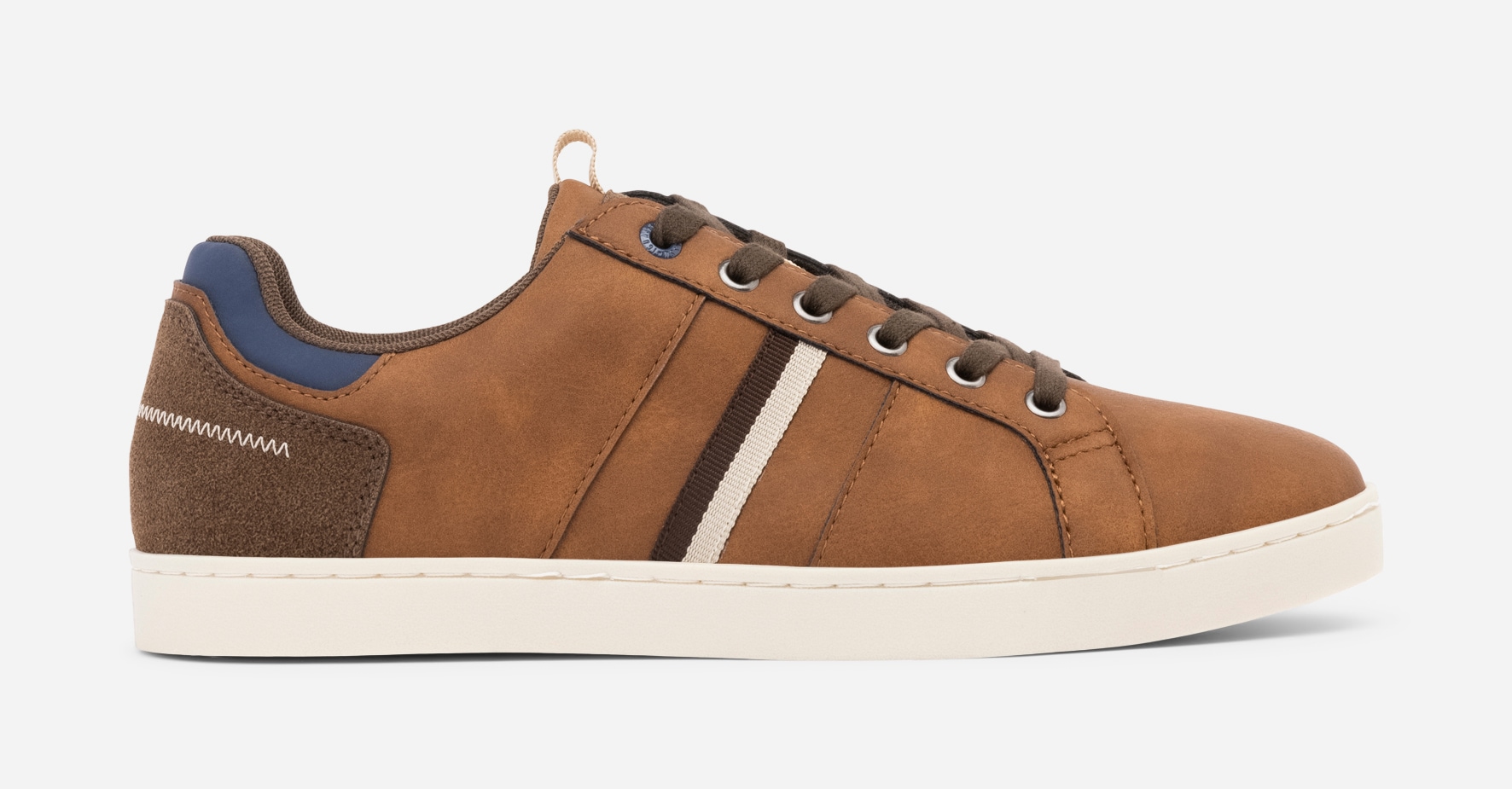 IGUASSU, Sneakers