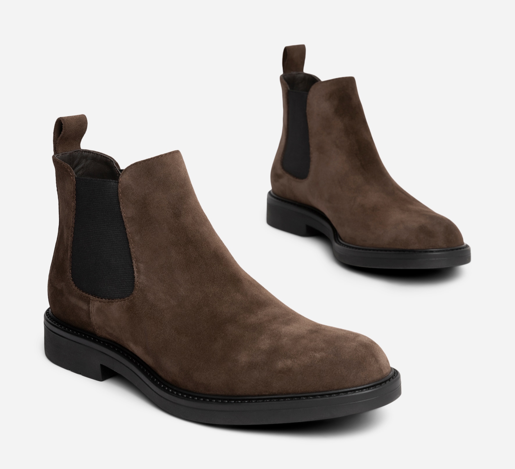 PACE, Chelseaboots