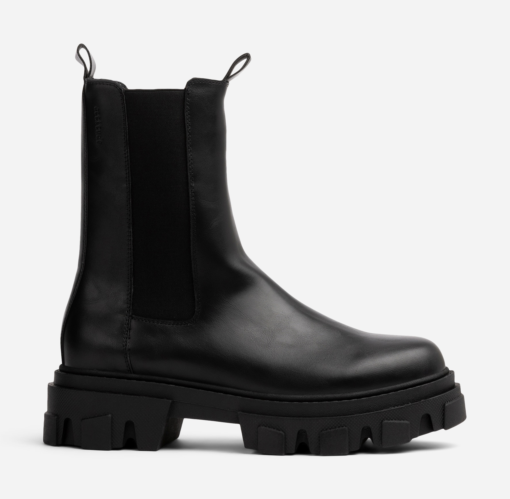ATTITUDE, Chelseaboots