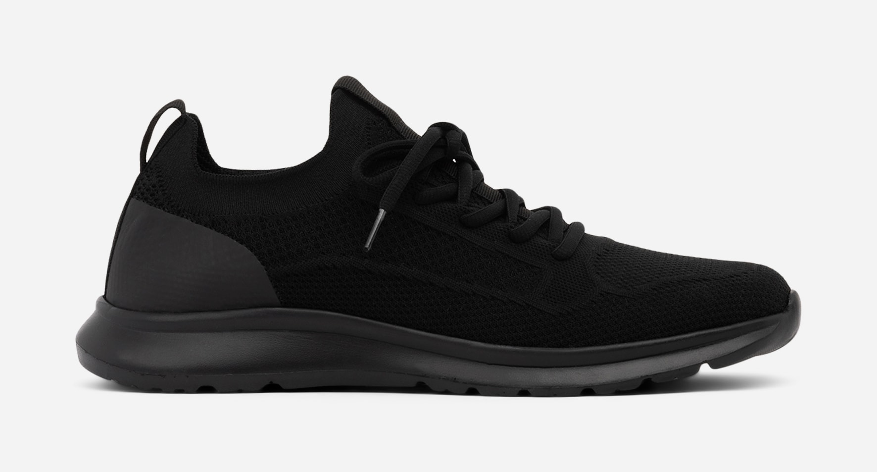 LINEAR, Sneakers