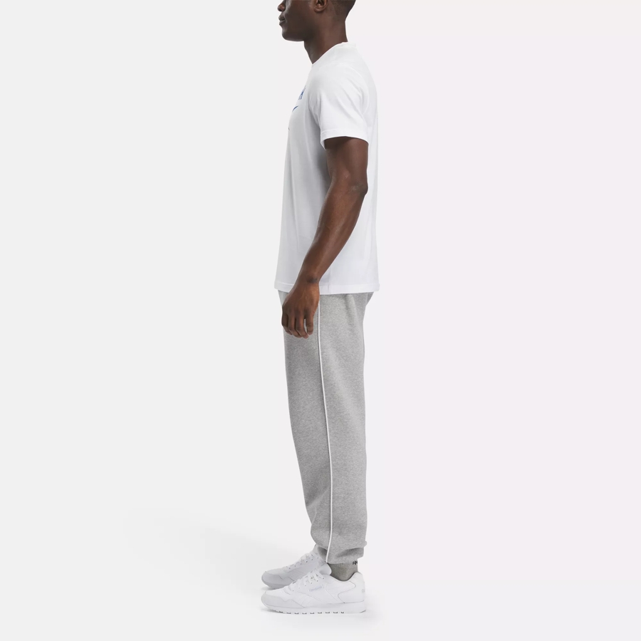 Reebok Identity Big Stacked Logo T-Shirt