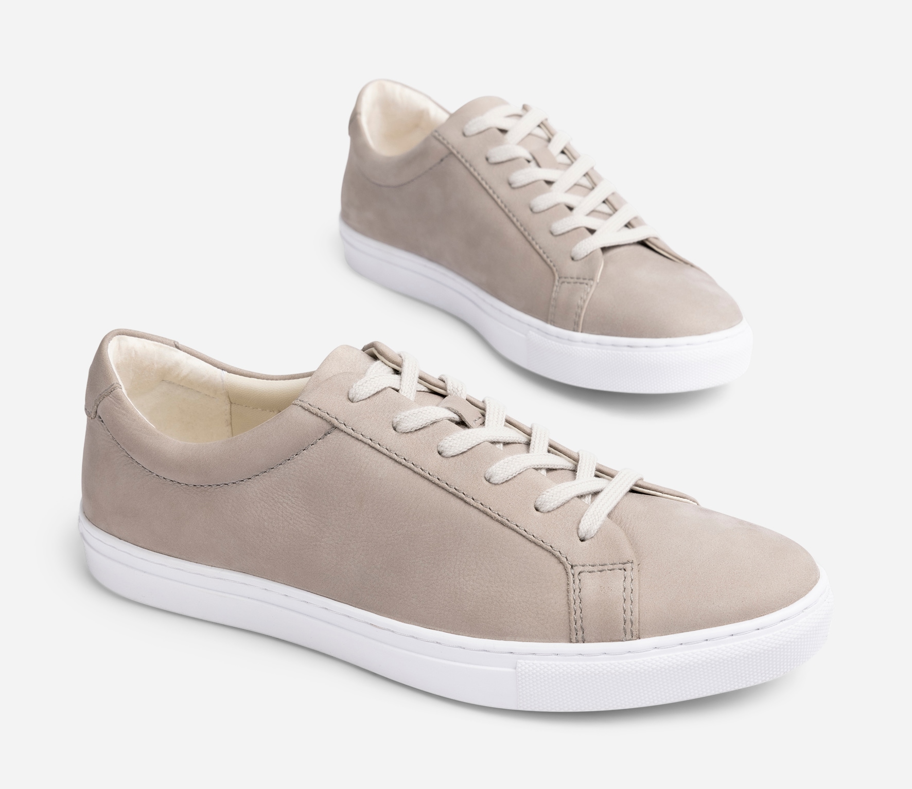 PACE, Sneakers