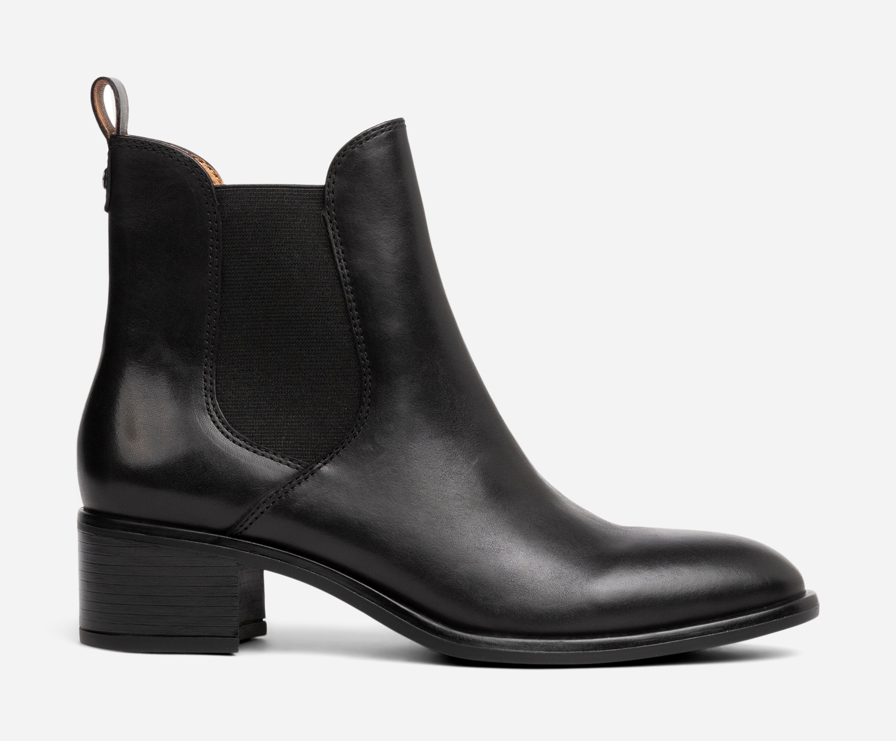 PACE, Chelseaboots