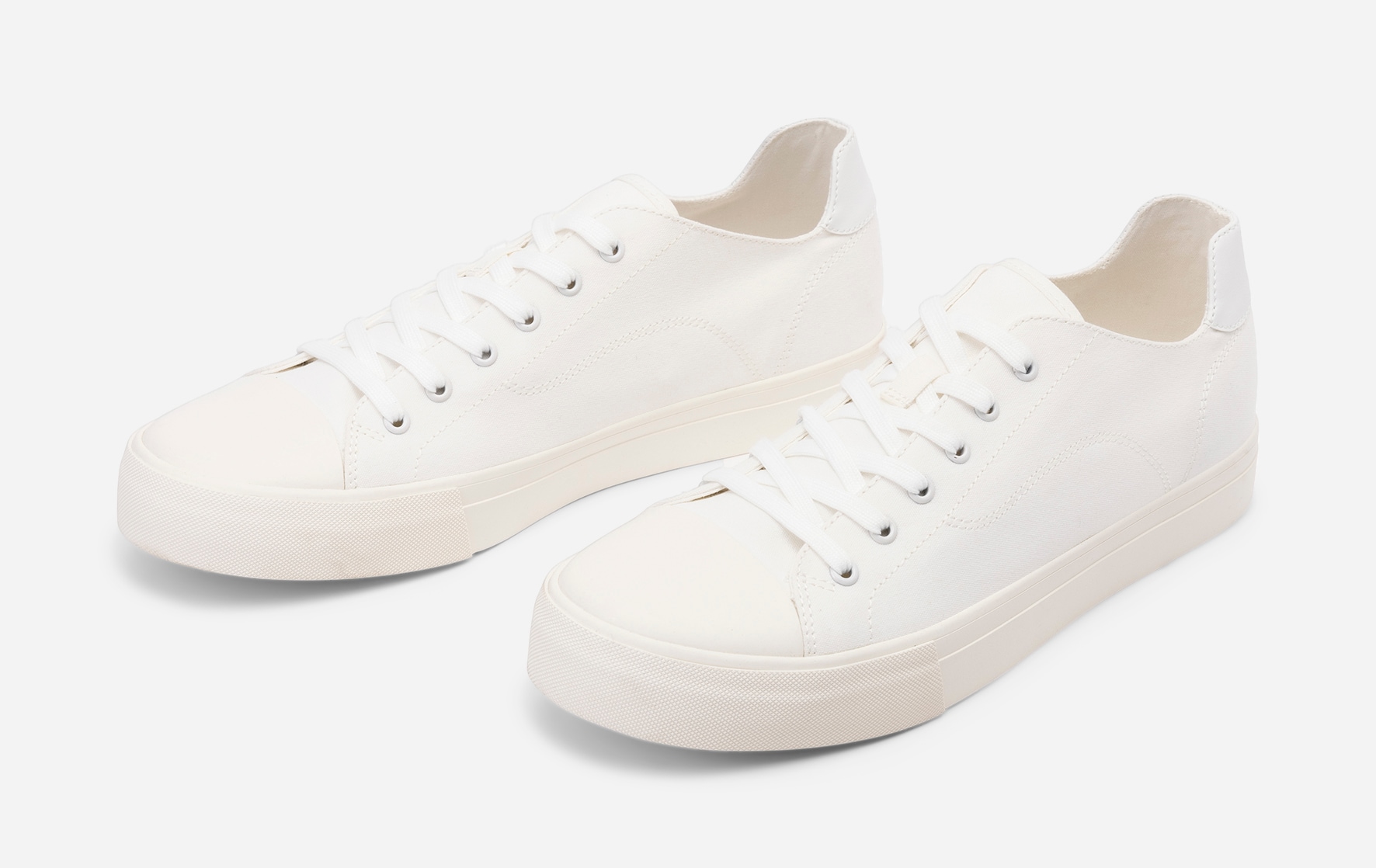 LINEAR, Sneakers