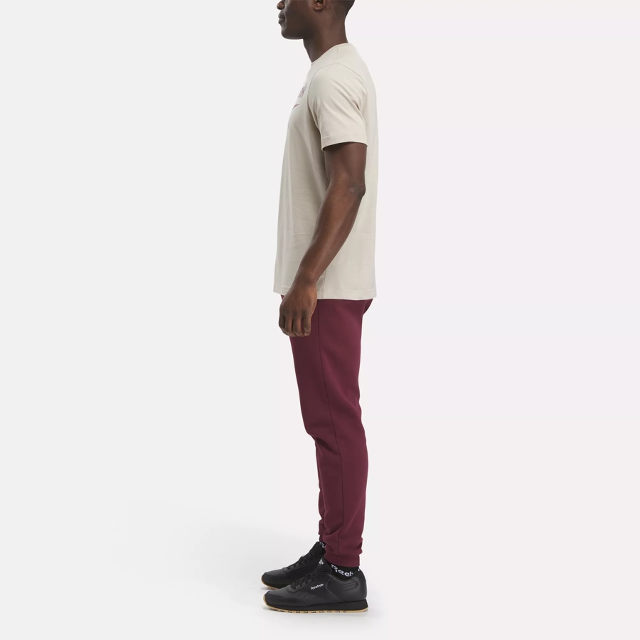Reebok Identity Big Stacked Logo T-Shirt