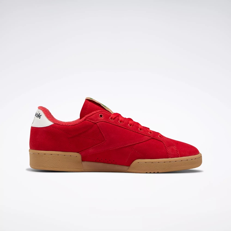 Club C 85 Grounds Shoes