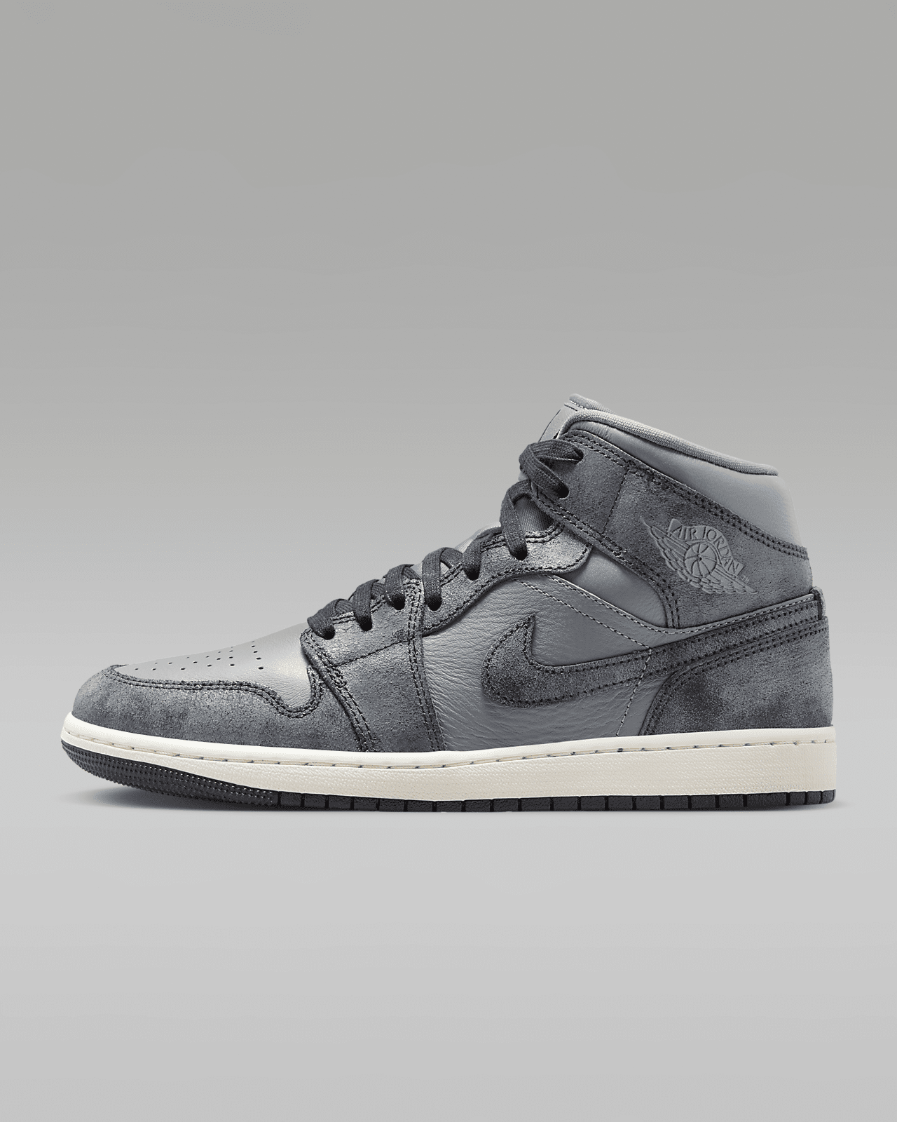 Air Jordan 1 Mid SE