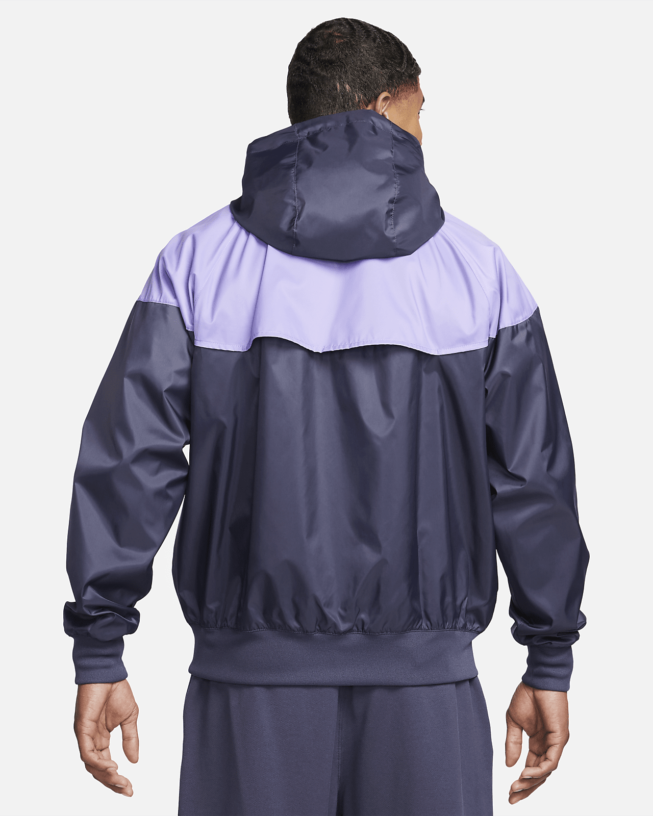 Liverpool FC Sport Essentials Windrunner