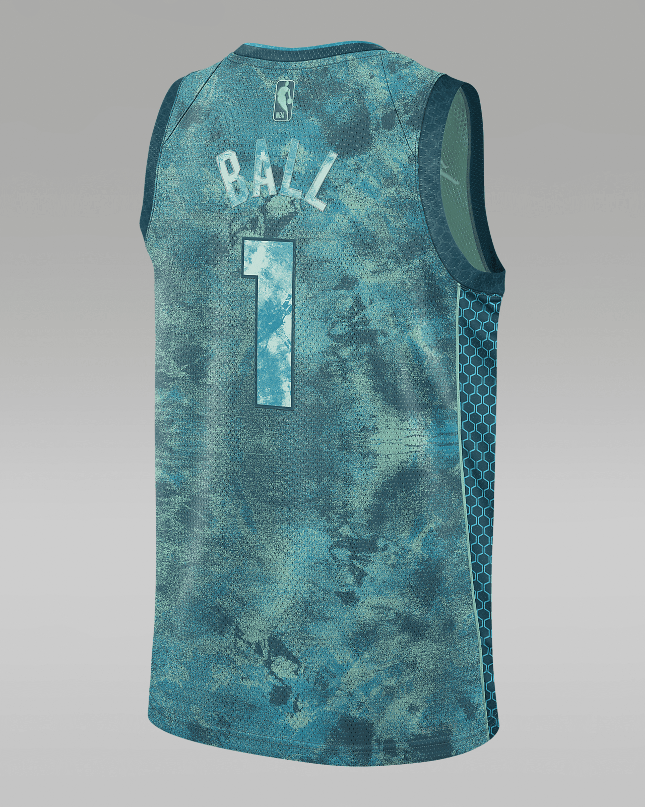LaMelo Ball Charlotte Hornets 2023 Select Series