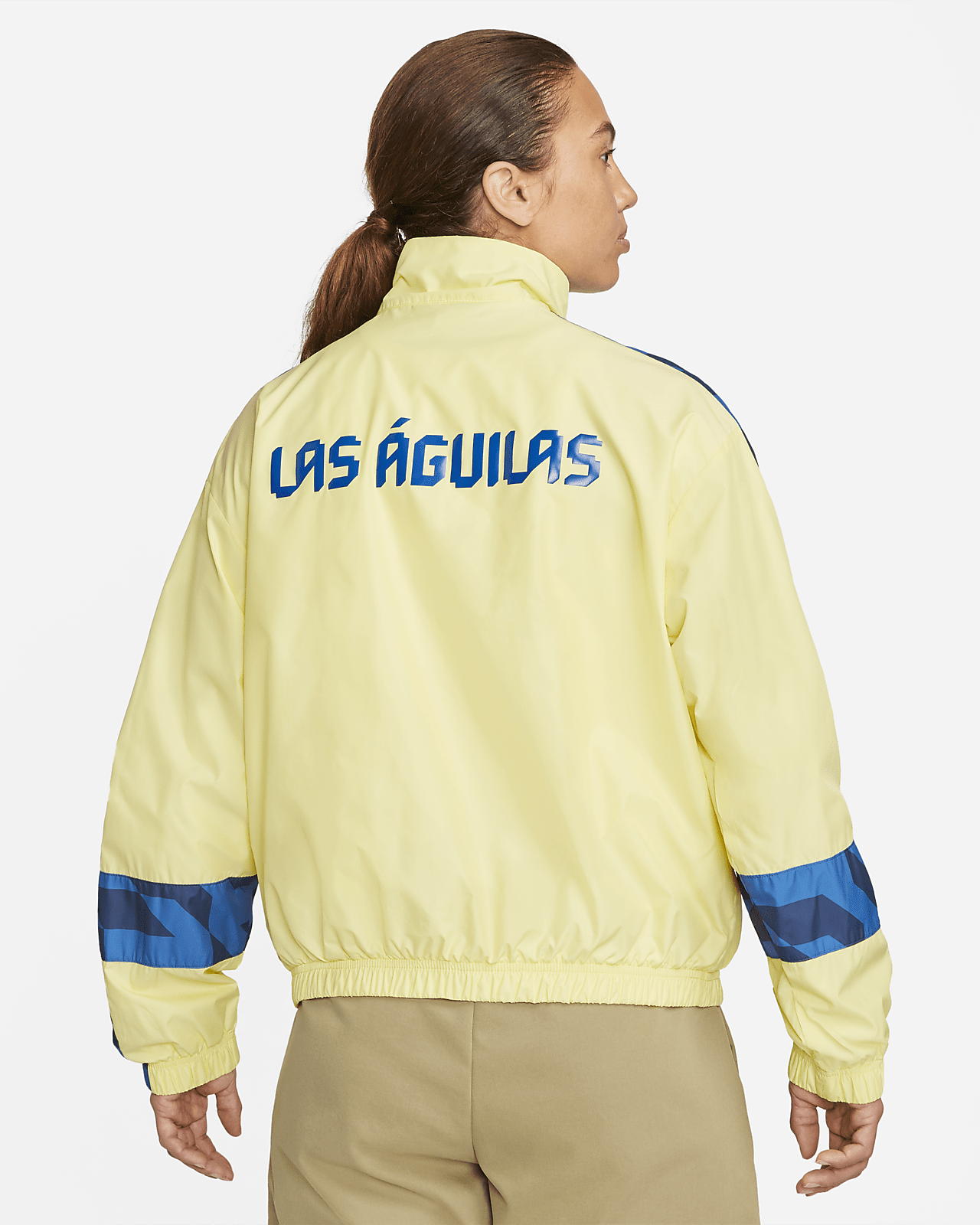 Club América Essential
