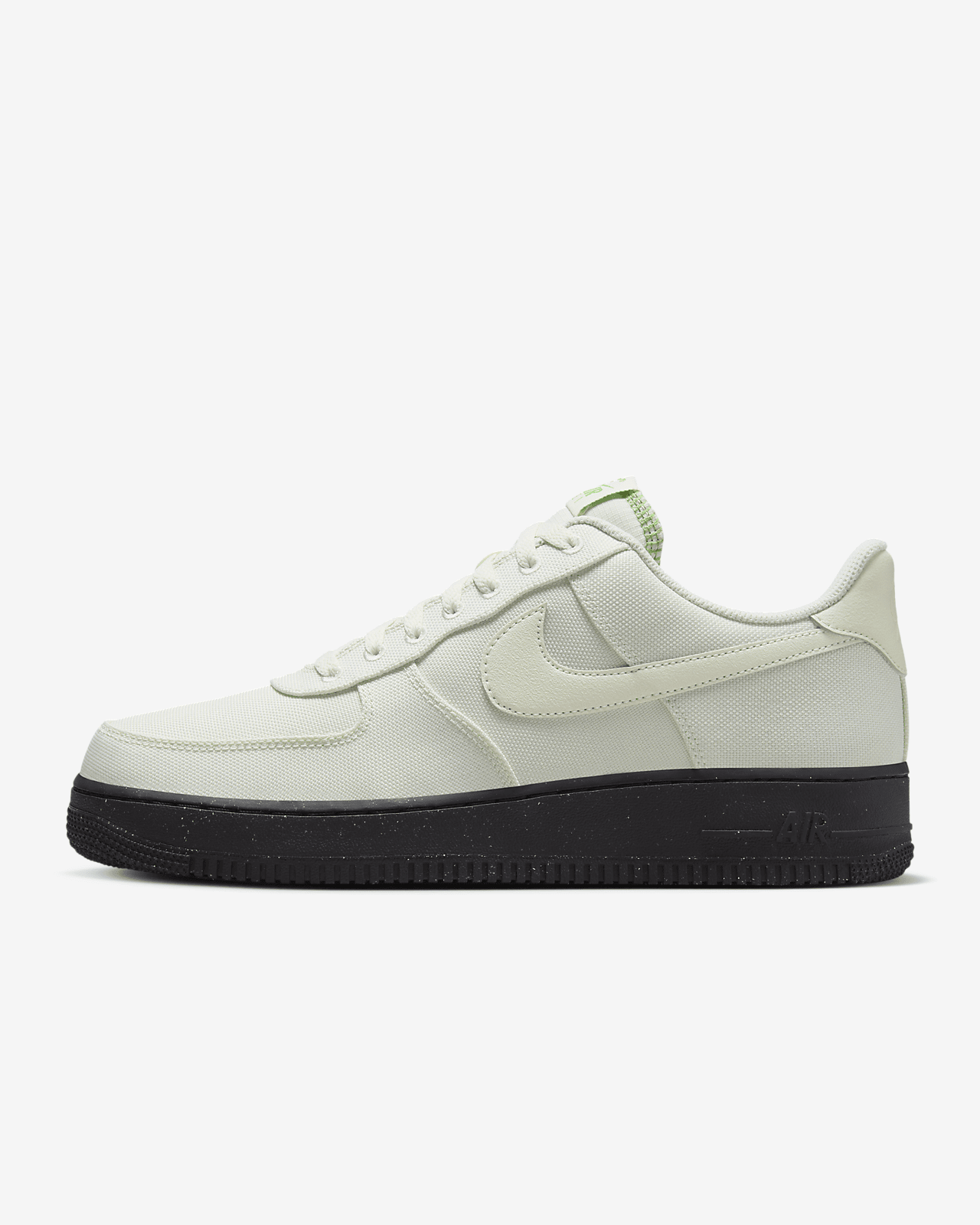 Nike Air Force 1 '07 LV8