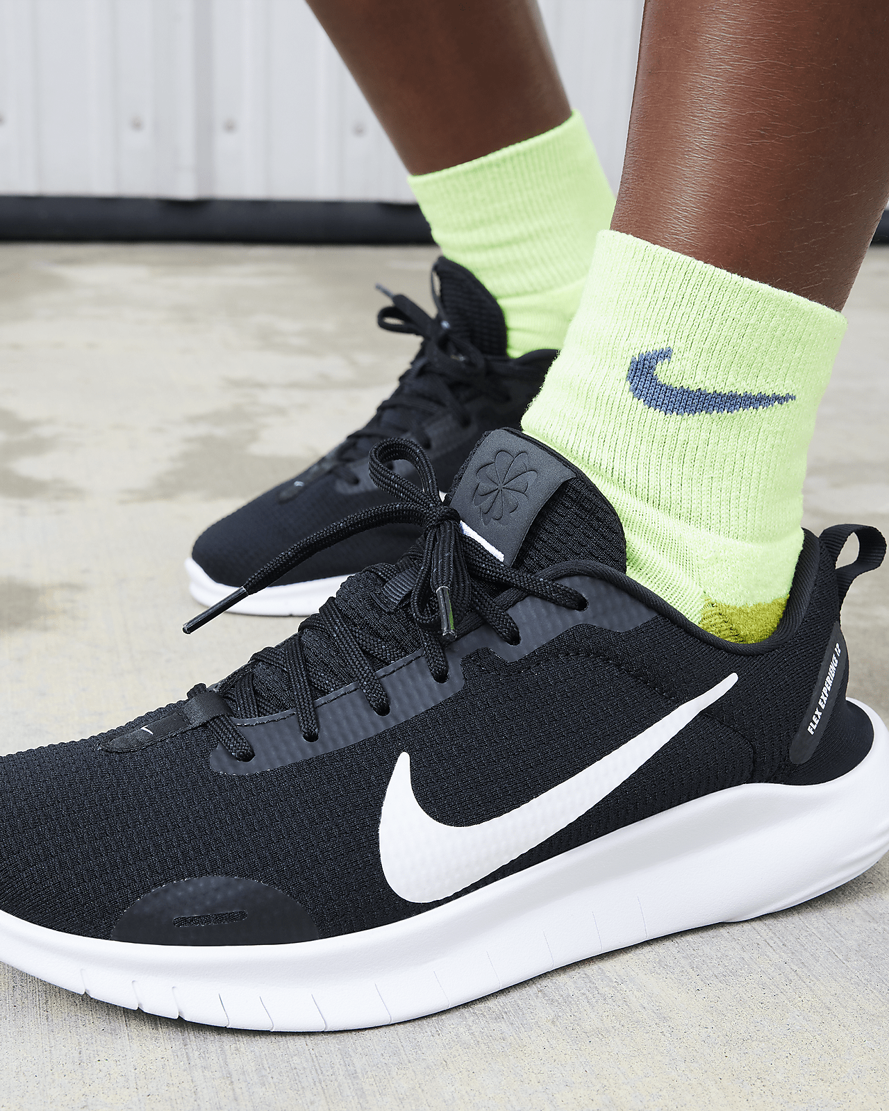 Nike Flex Experience Run 12
