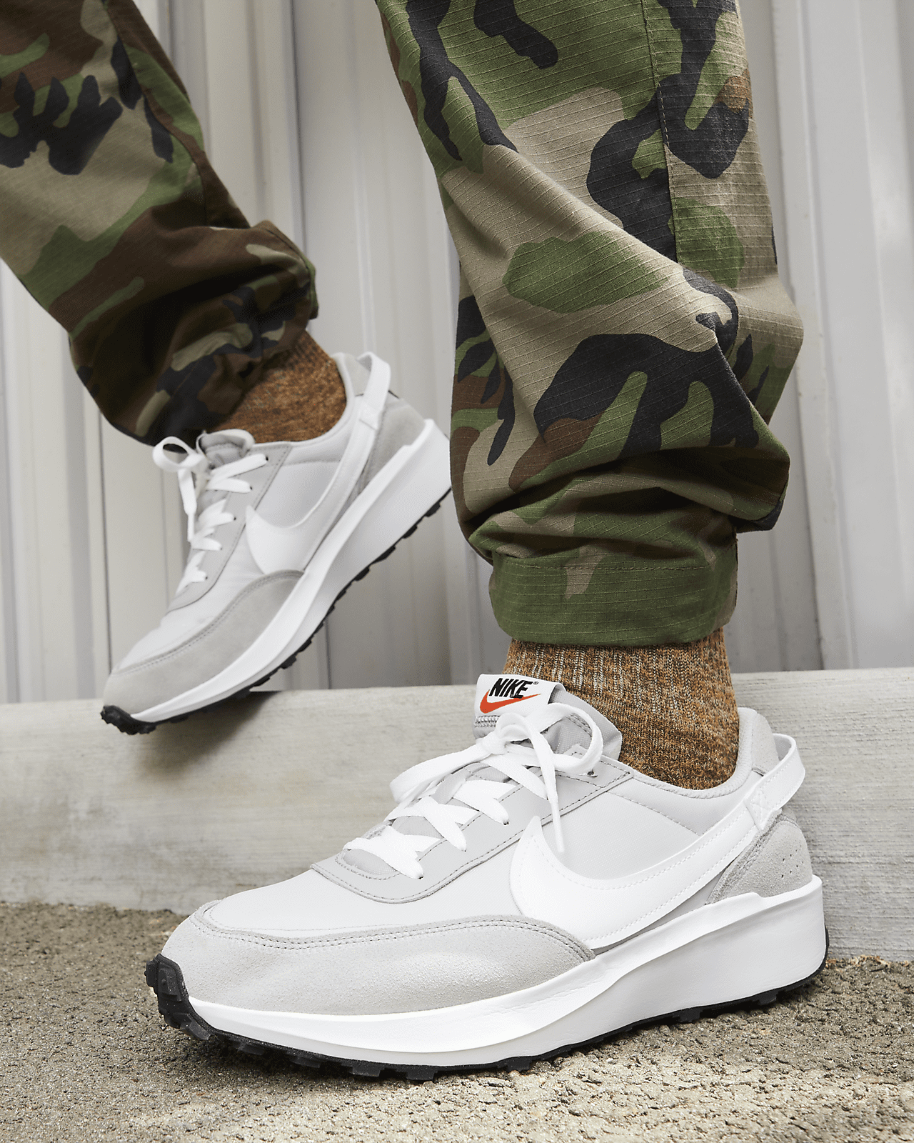 Nike Waffle Debut