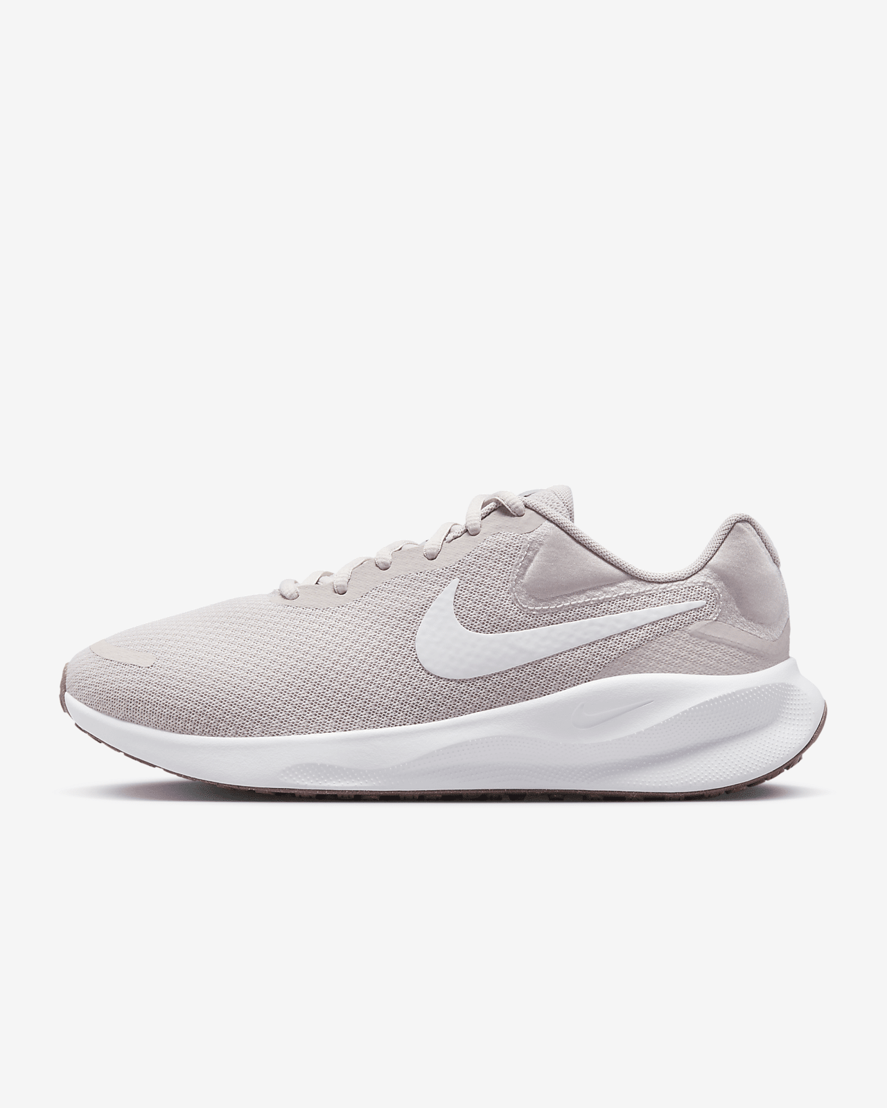 Nike Revolution 7