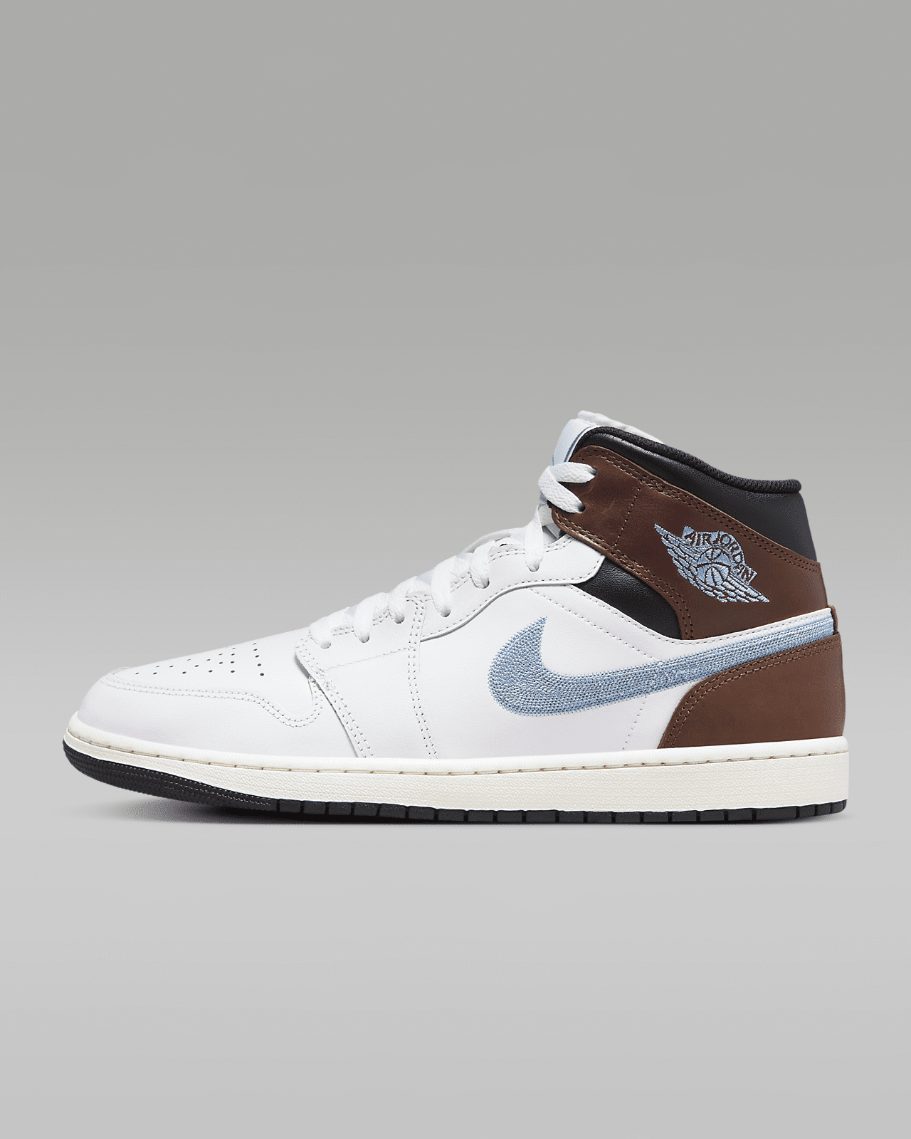 Air Jordan 1 Mid SE