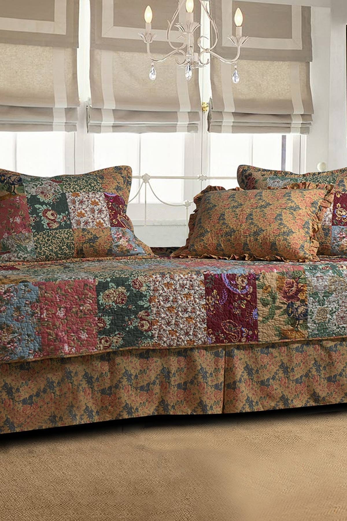 Greenland Home Fashions Antique Chic 5-Piece Daybed Set