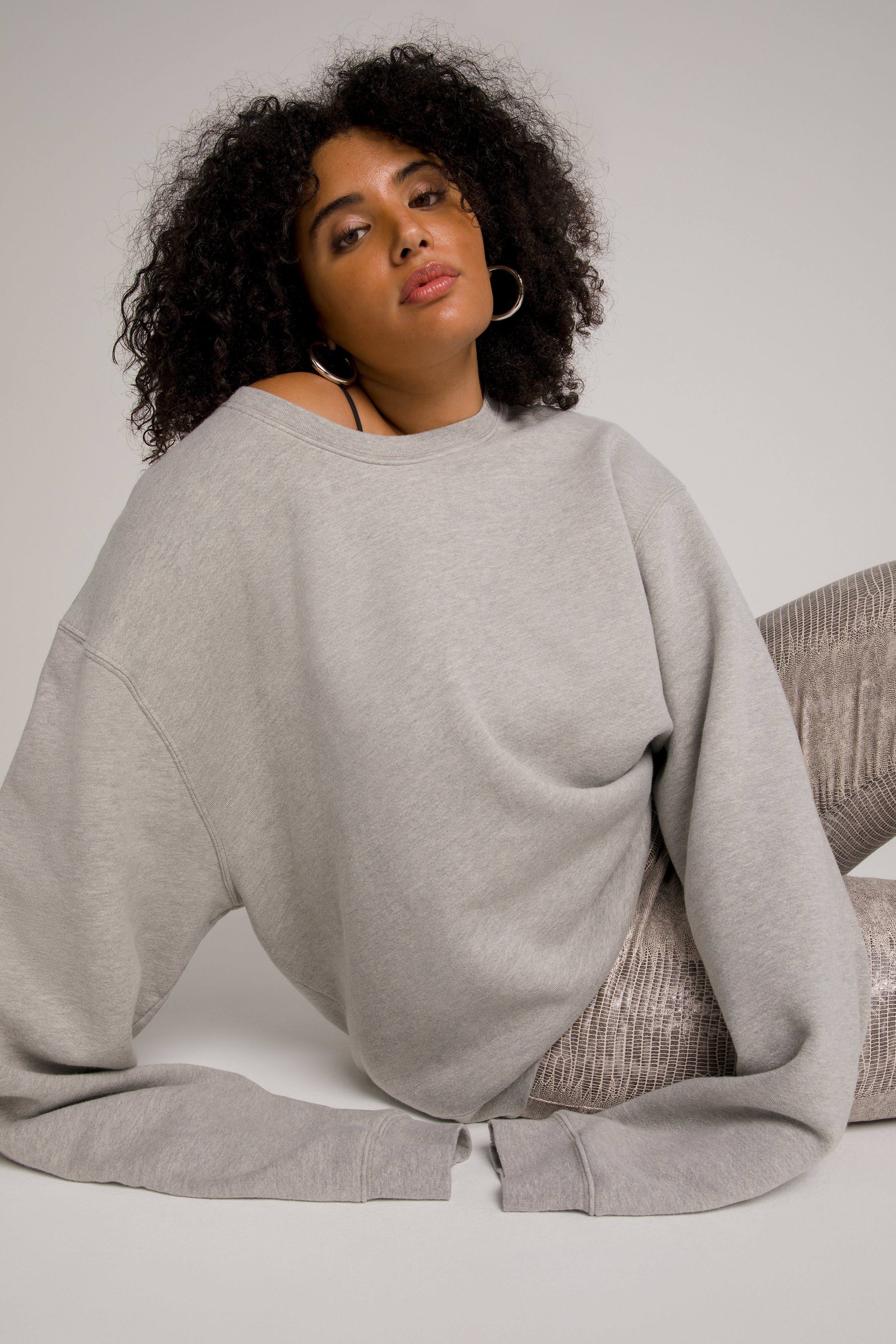 Good American Essentials Boyfriend Sweatshirt Heather Grey 4