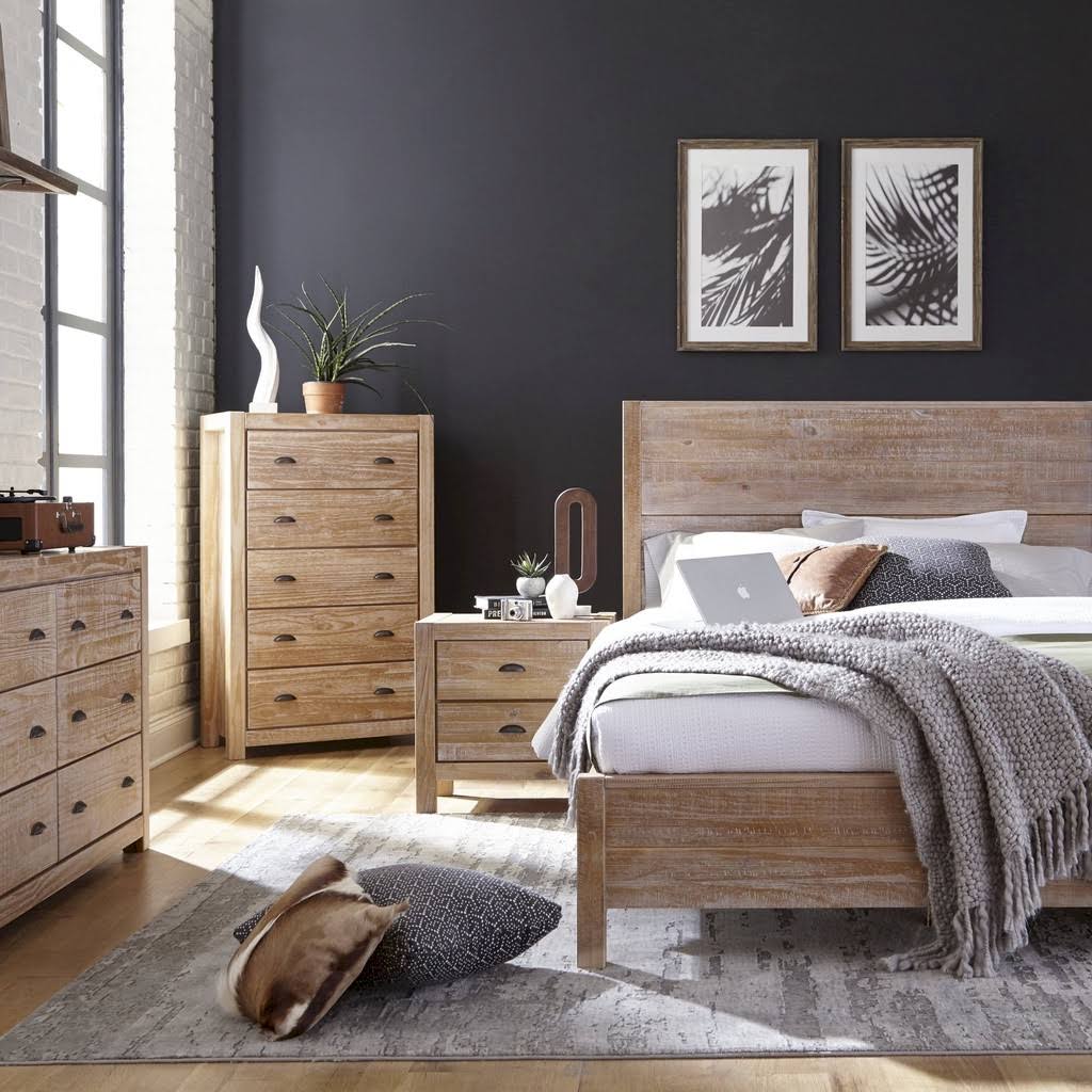 Grain Wood Furniture Montauk Panel Bed Size: Full, Color: Driftwood