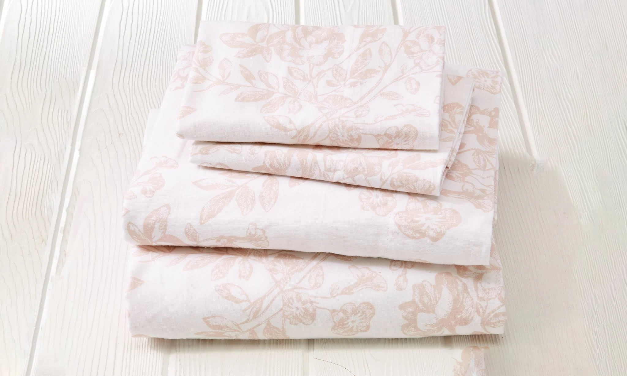 Great Bay Home Toile California King Flannel Sheet Set in Pink