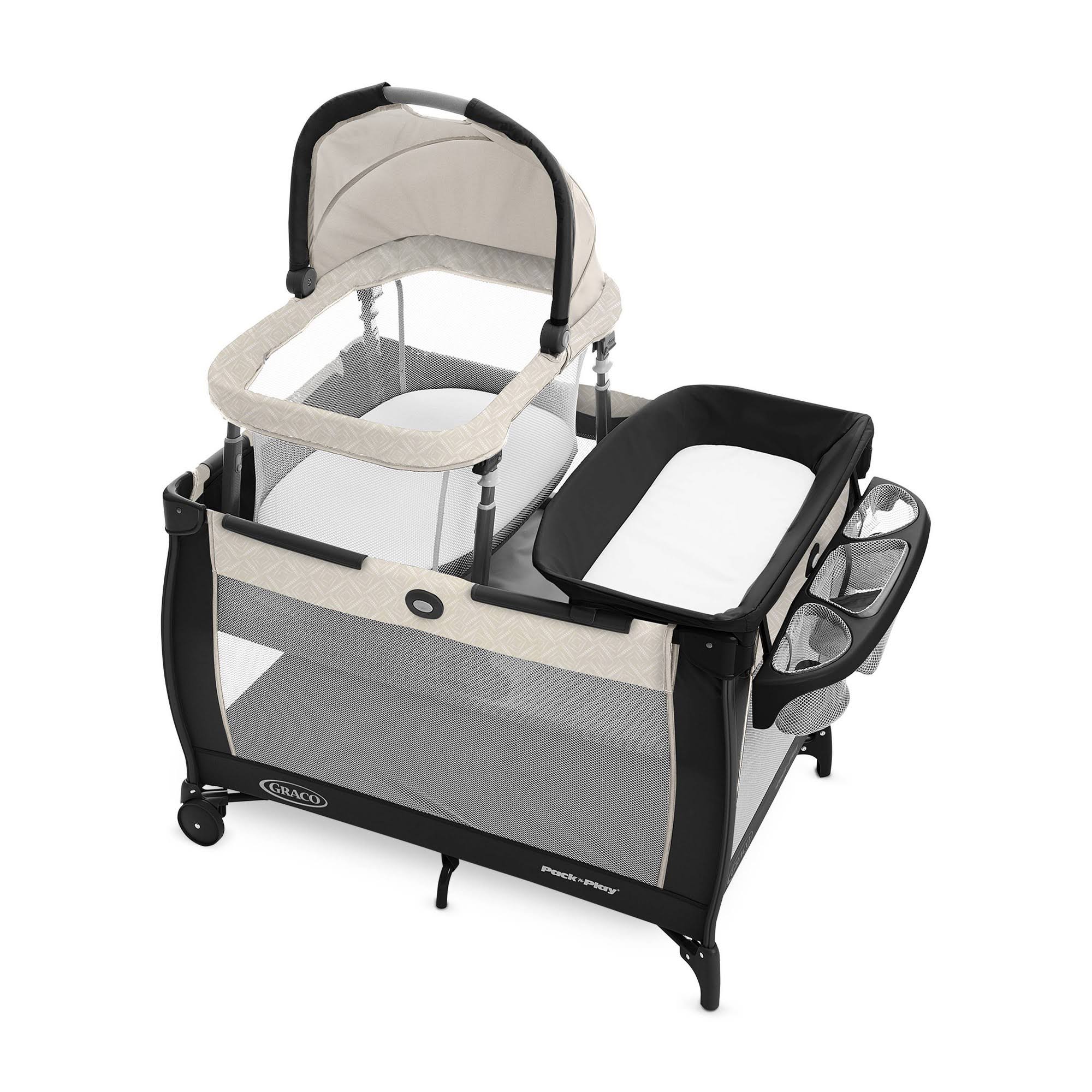Graco Pack &n Play Day2Dream Travel Bassinet Playard in Lo