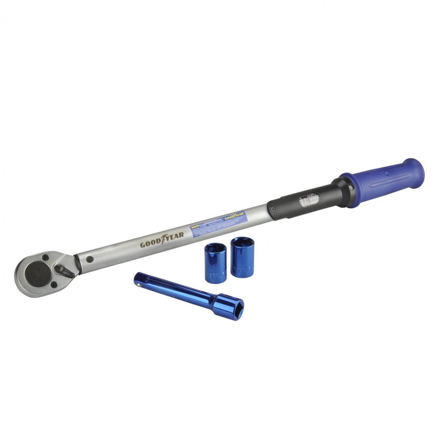 Goodyear 75522 Torque Wrench included. Extension and Sockets 17 mm An