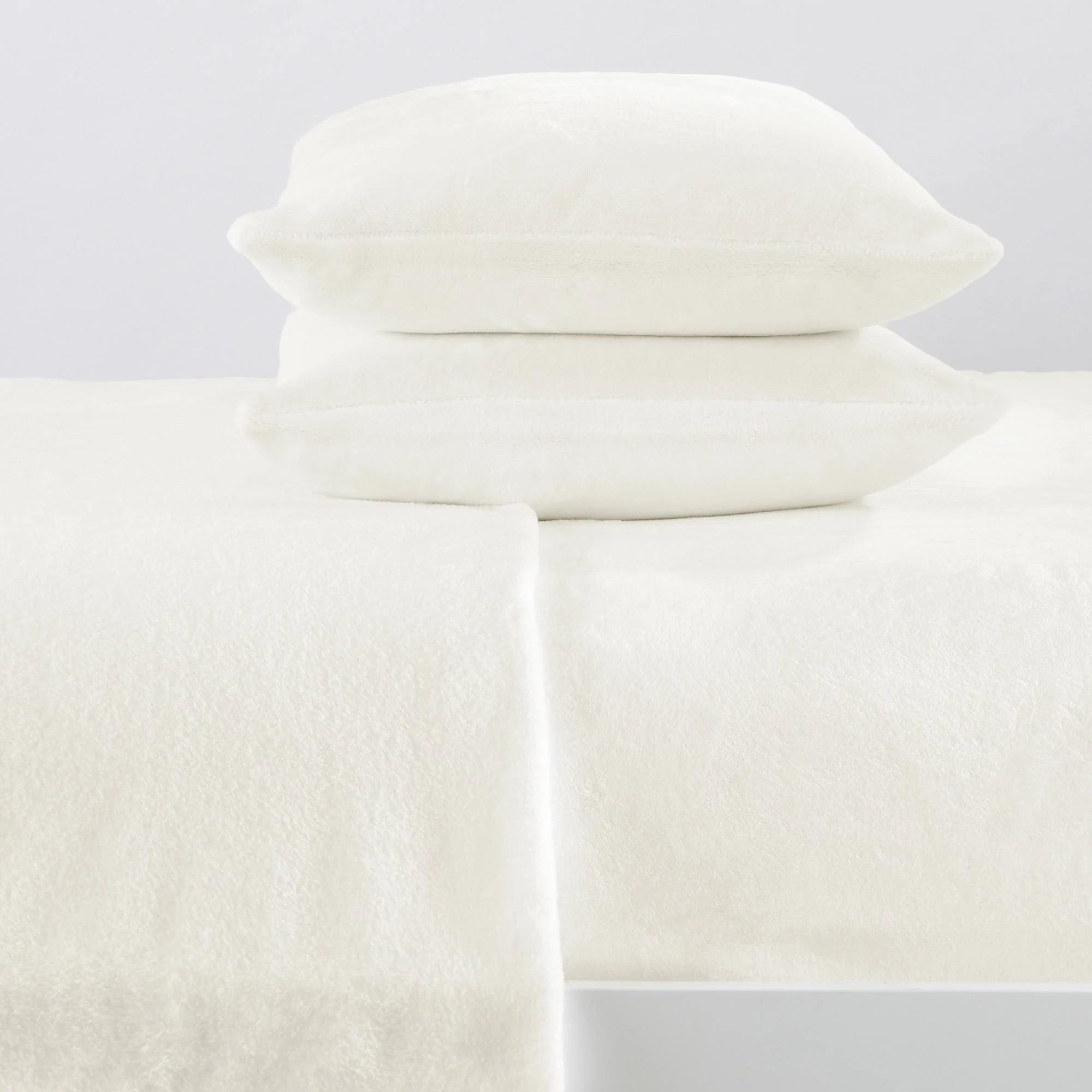 Great Bay Home Extra Soft Cozy Velvet Plush Solid Bed Sheet Set (California King - White)