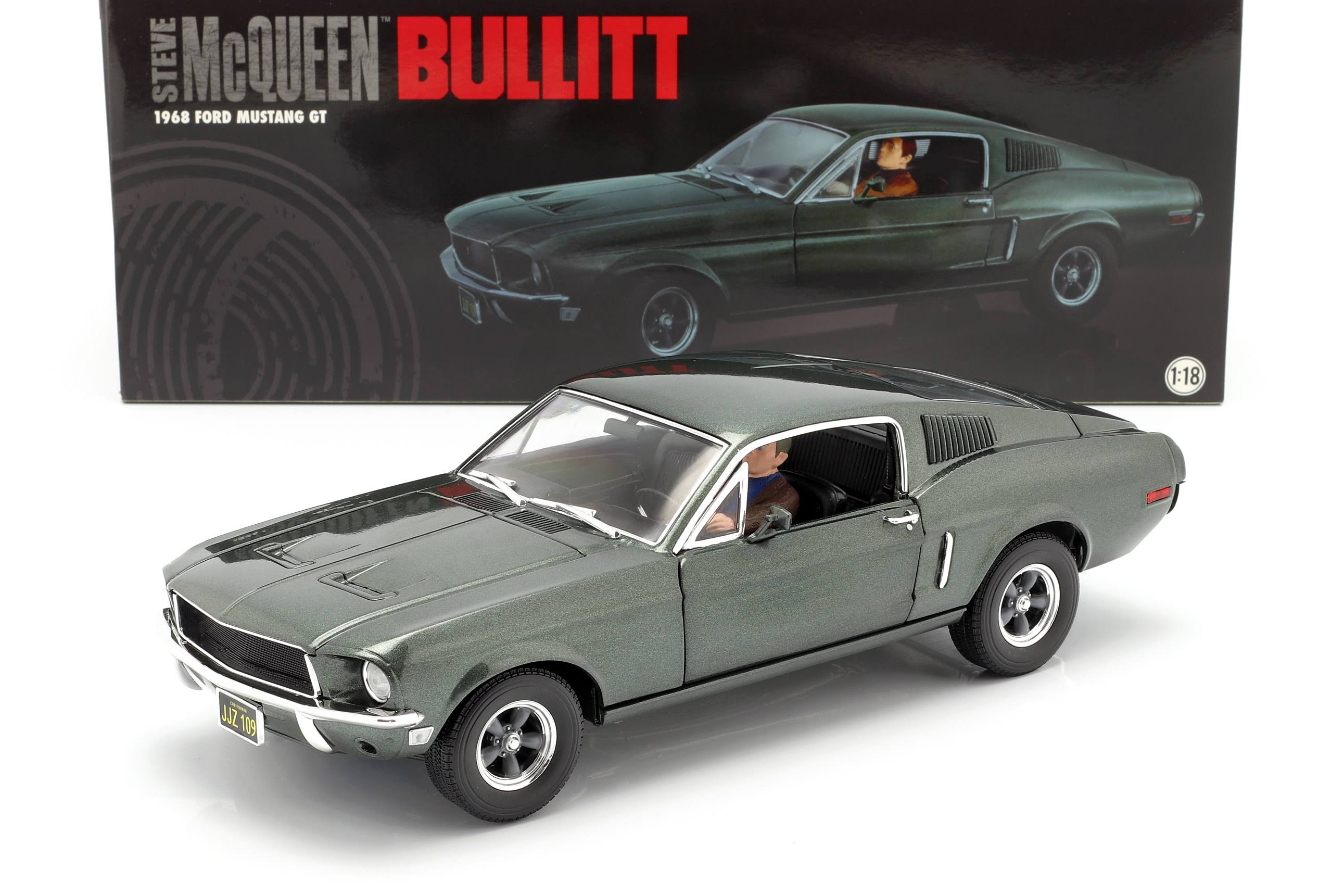 1968 Ford Mustang GT Fastback Bullitt Highland Green with Steve McQueen Driving Figure (1:18)