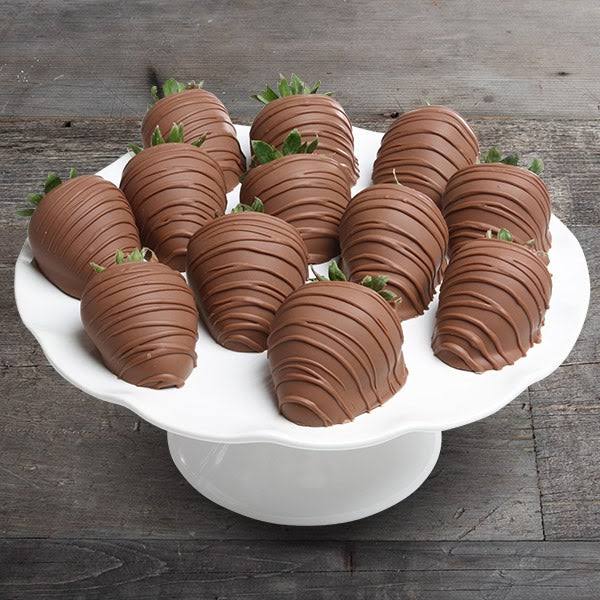 GourmetGiftBaskets.com Milk Chocolate Covered Strawberries - 6 Strawberries by Gourmet Gift Baskets - Gift Baskets Delivered - G